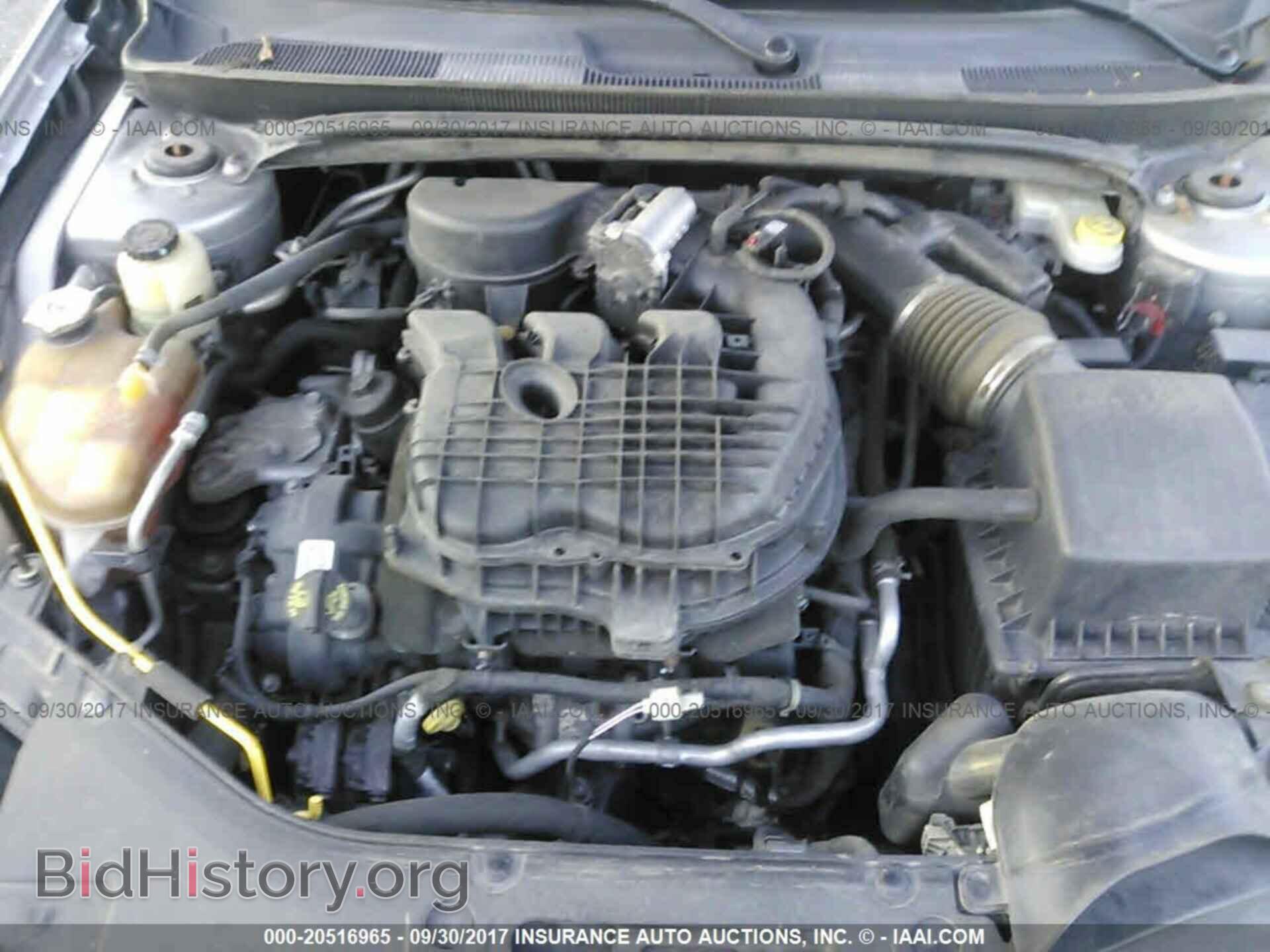 2013 Chrysler 200 - VIN: 1C3CCBCG3DN607886 - Photo 10