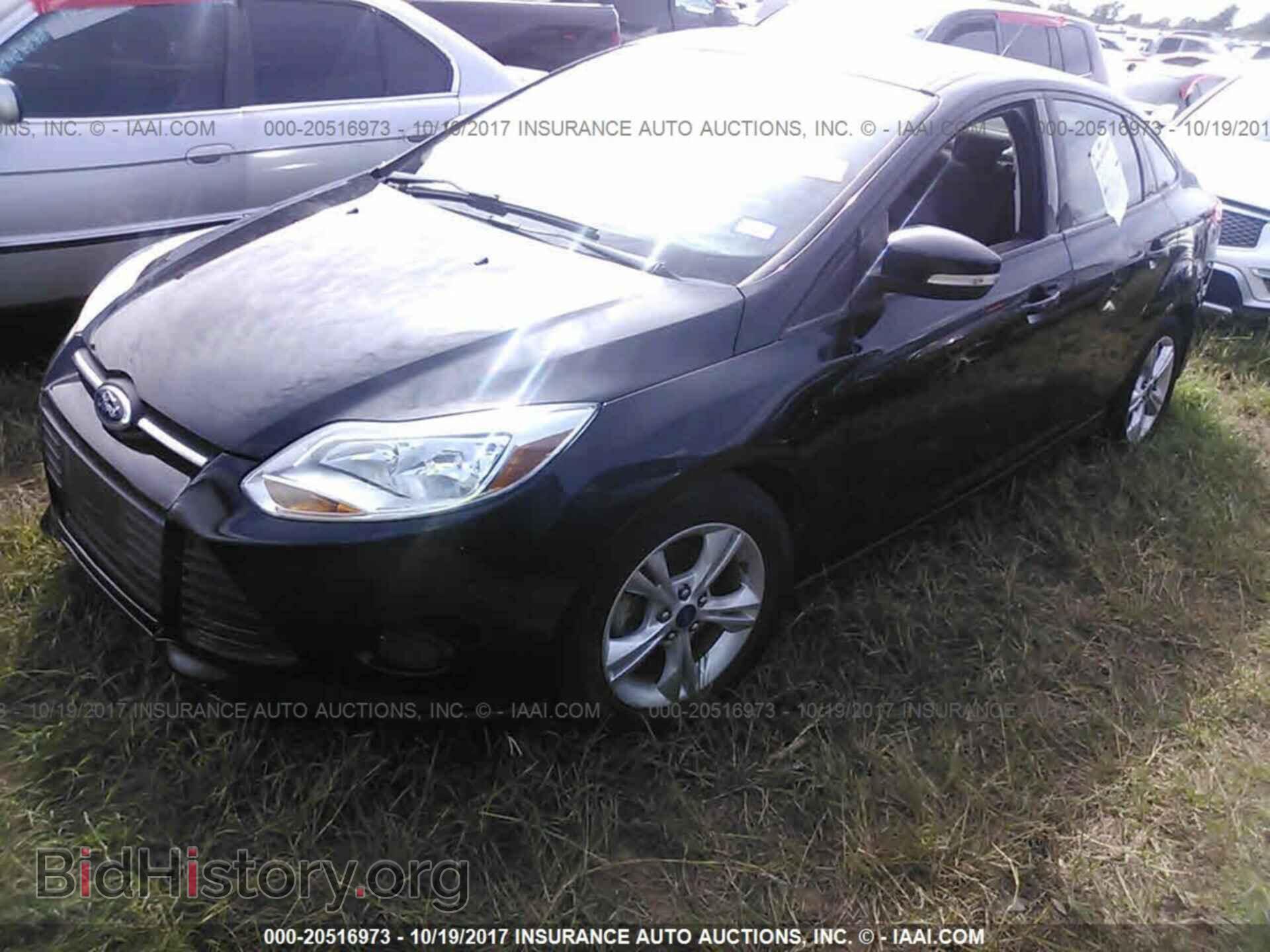 2014 Ford Focus - VIN: 1FADP3F25EL246447 - Фото 2