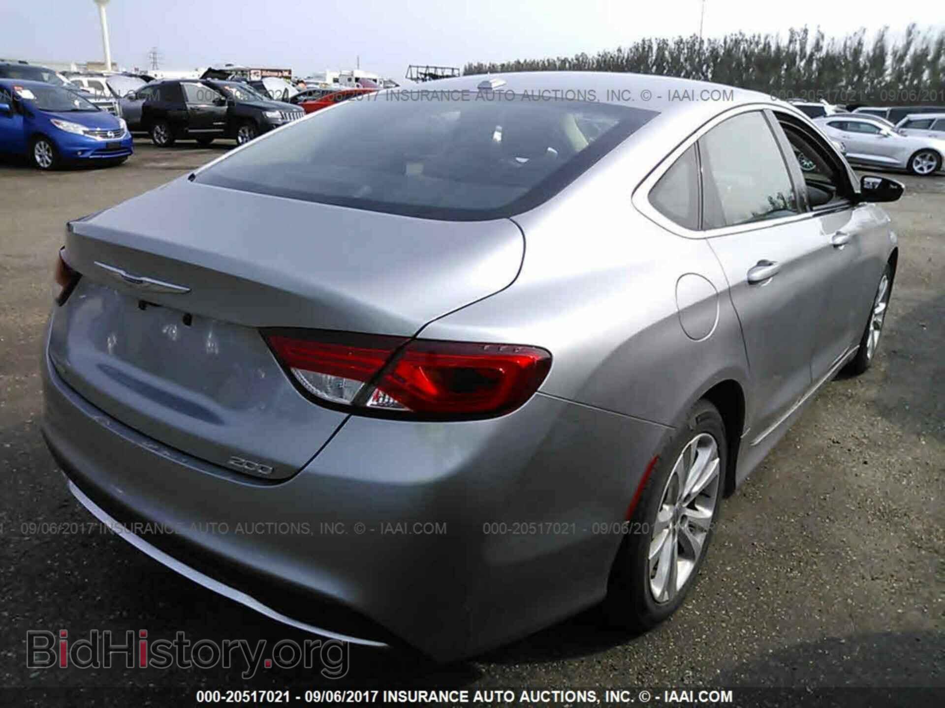 2015 Chrysler 200 - VIN: 1C3CCCAB4FN602731 - Фото 4