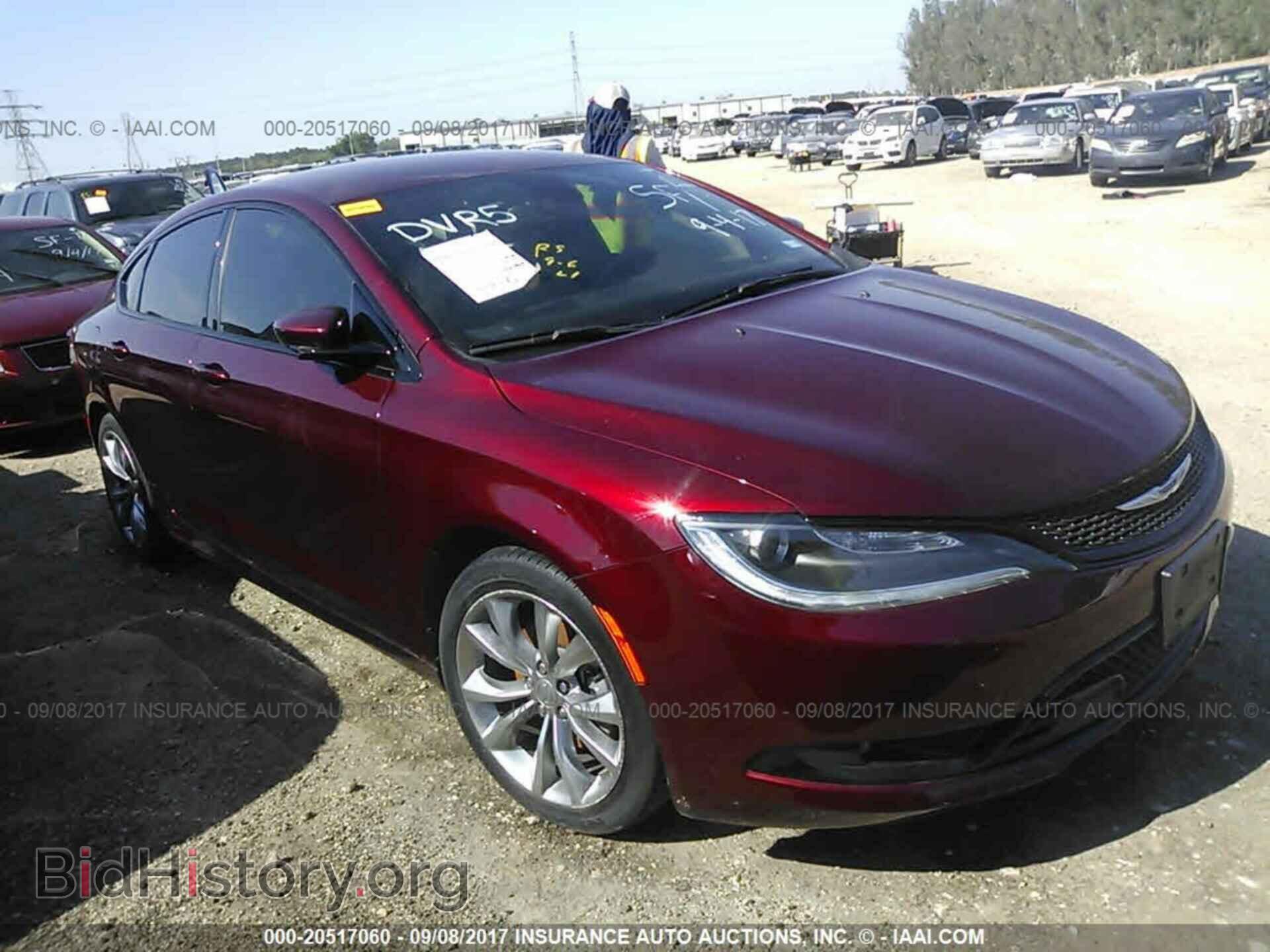 Photo 1C3CCCBB9FN720935 - Chrysler 200 2015