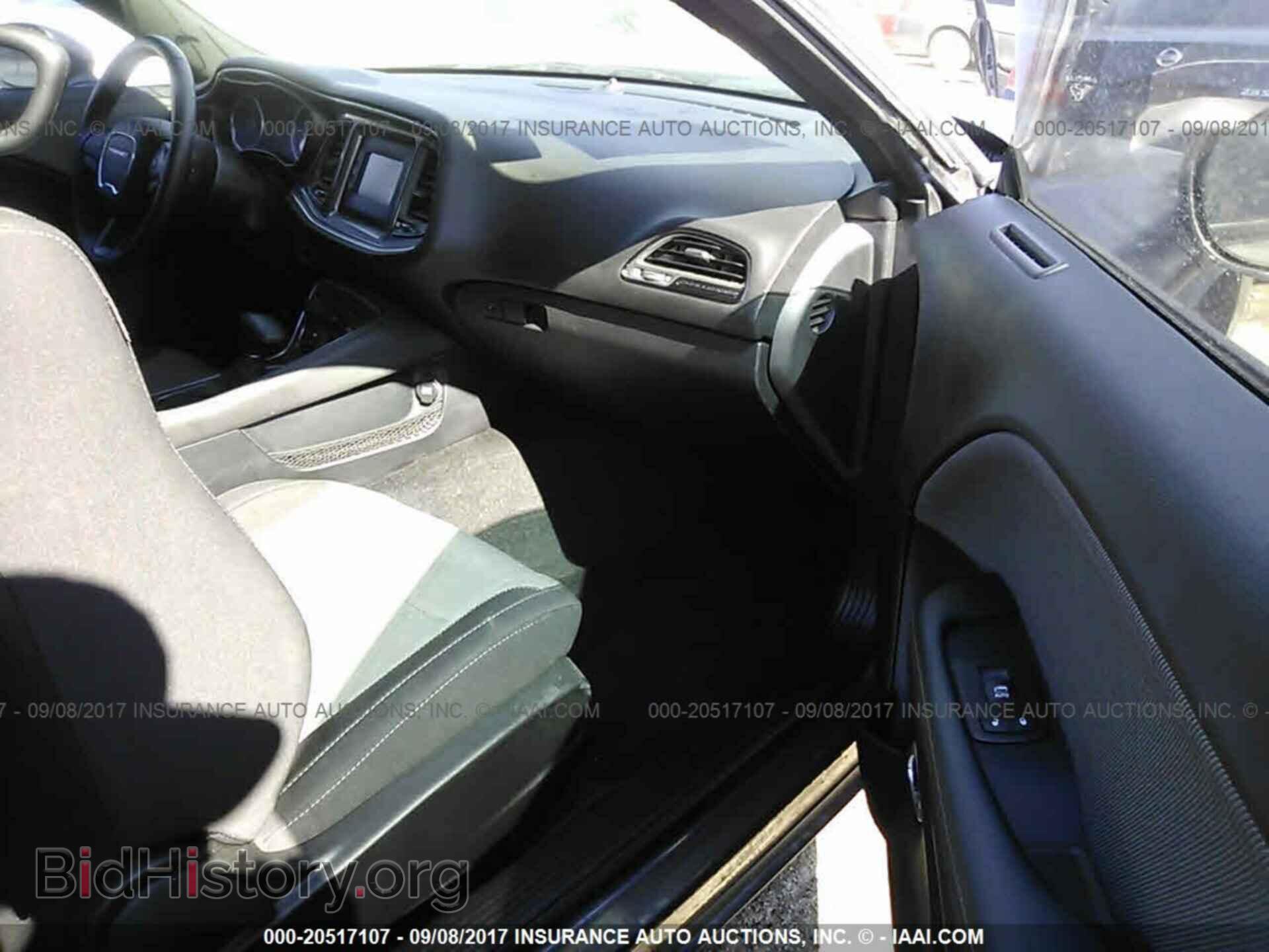 2016 Dodge Challenger - VIN: 2C3CDZAG8GH240036 - Photo 5