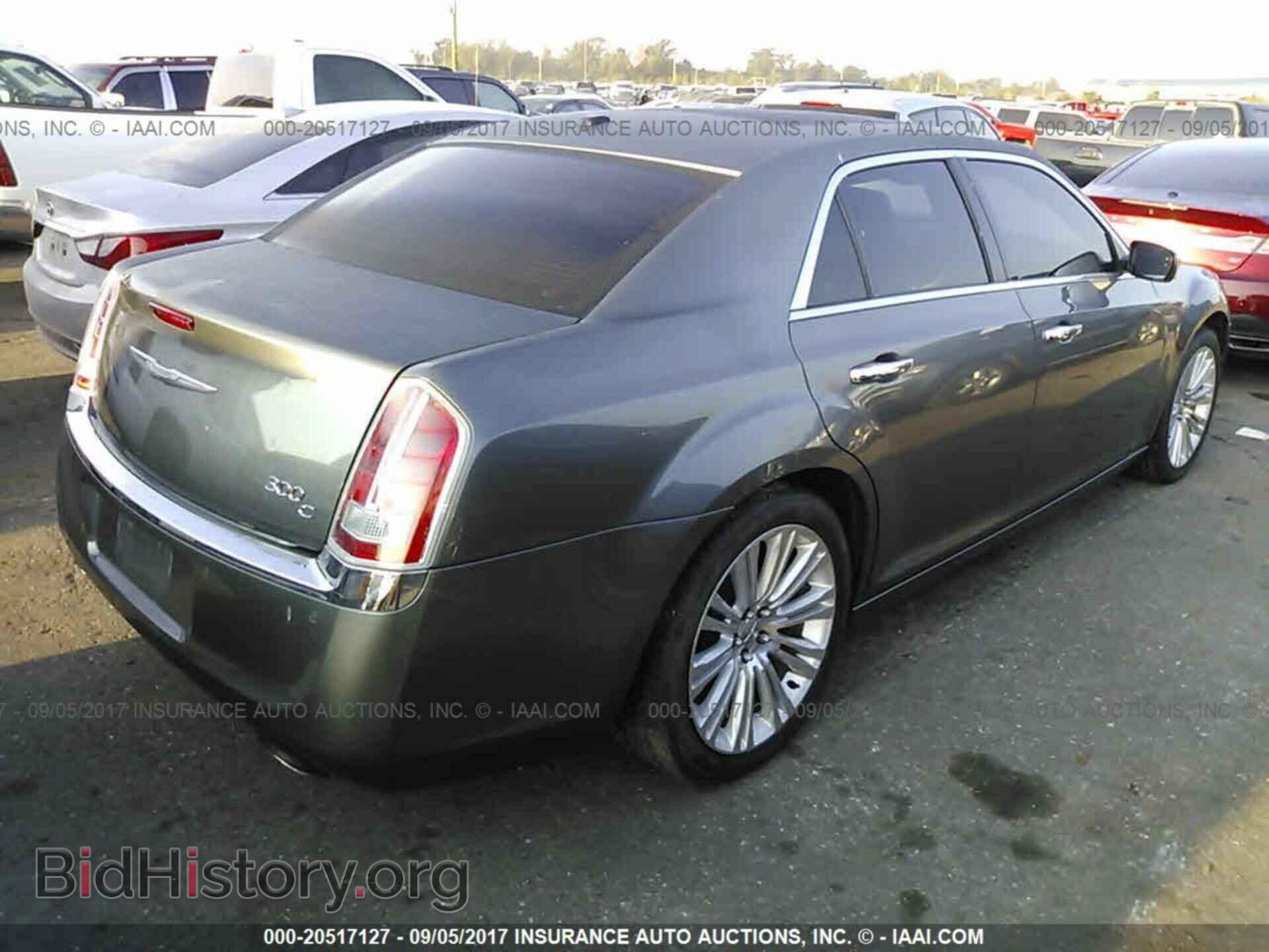 2011 Chrysler 300c - VIN: 2C3CA6CT1BH522996 - Фото 4
