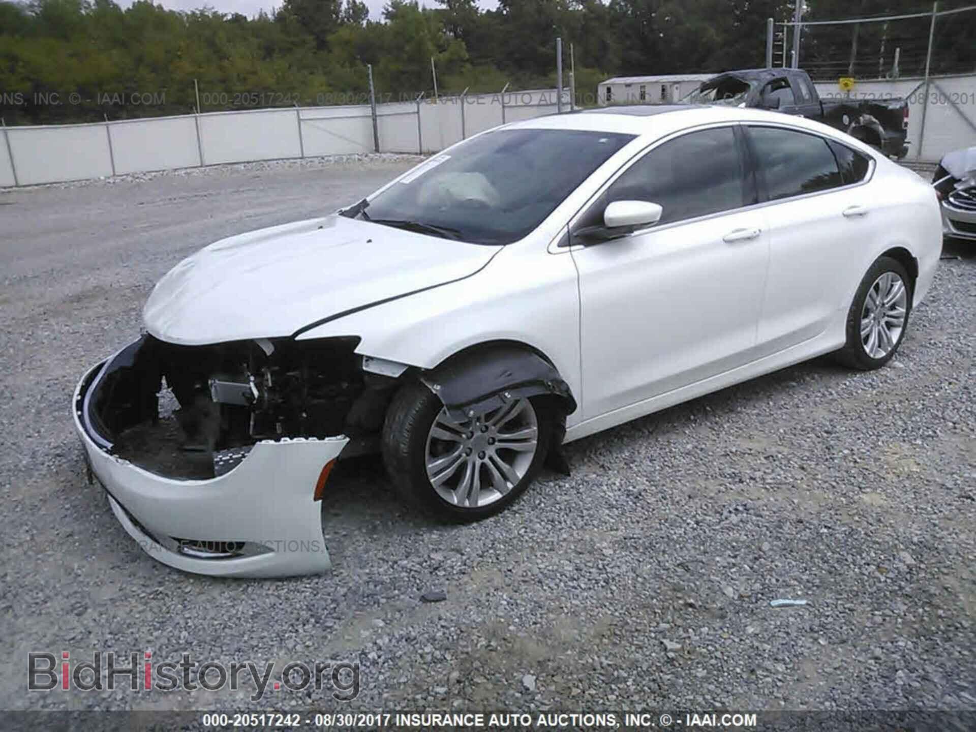 2016 Chrysler 200 - VIN: 1C3CCCAB4GN143573 - Photo 2