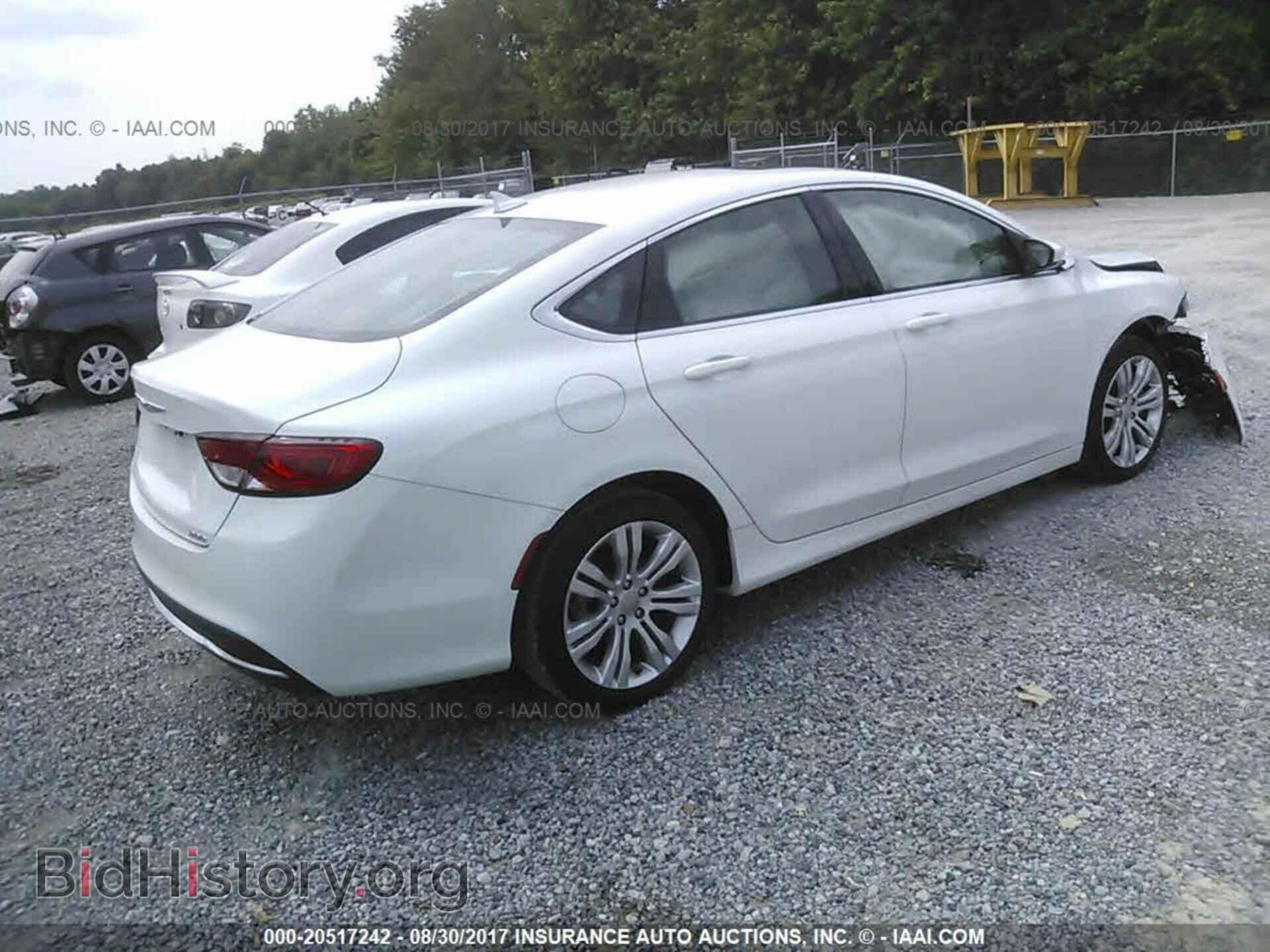 2016 Chrysler 200 - VIN: 1C3CCCAB4GN143573 - Photo 4