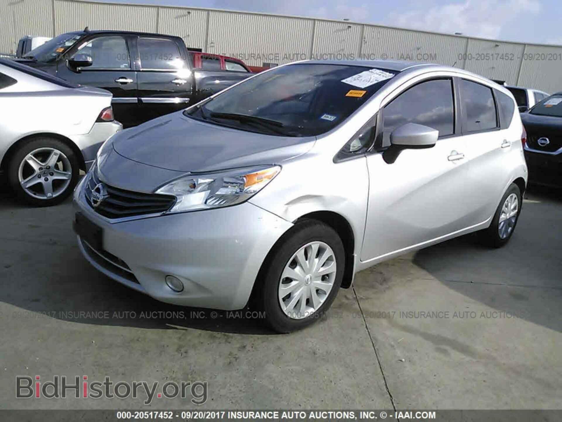 2015 Nissan Versa note - VIN: 3N1CE2CP2FL434812 - Photo 2