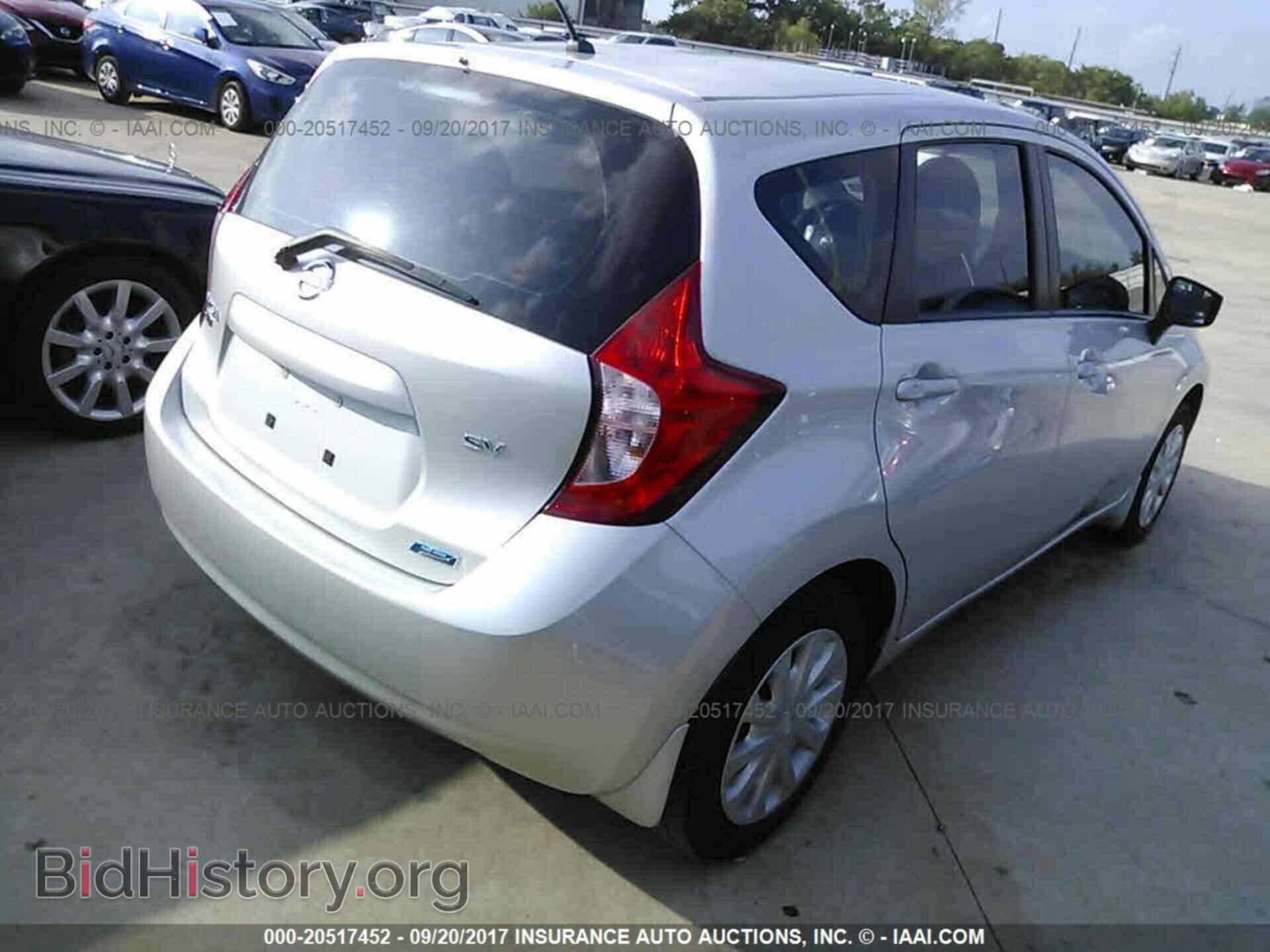 2015 Nissan Versa note - VIN: 3N1CE2CP2FL434812 - Photo 4