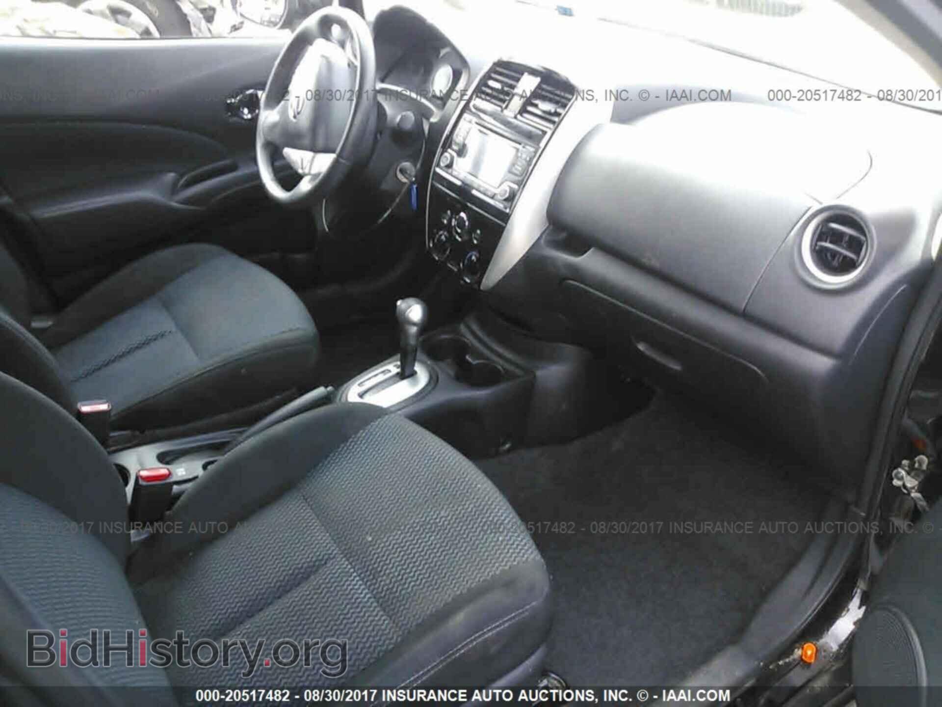 2016 Nissan Versa note - VIN: 3N1CE2CP1GL353432 - Photo 5