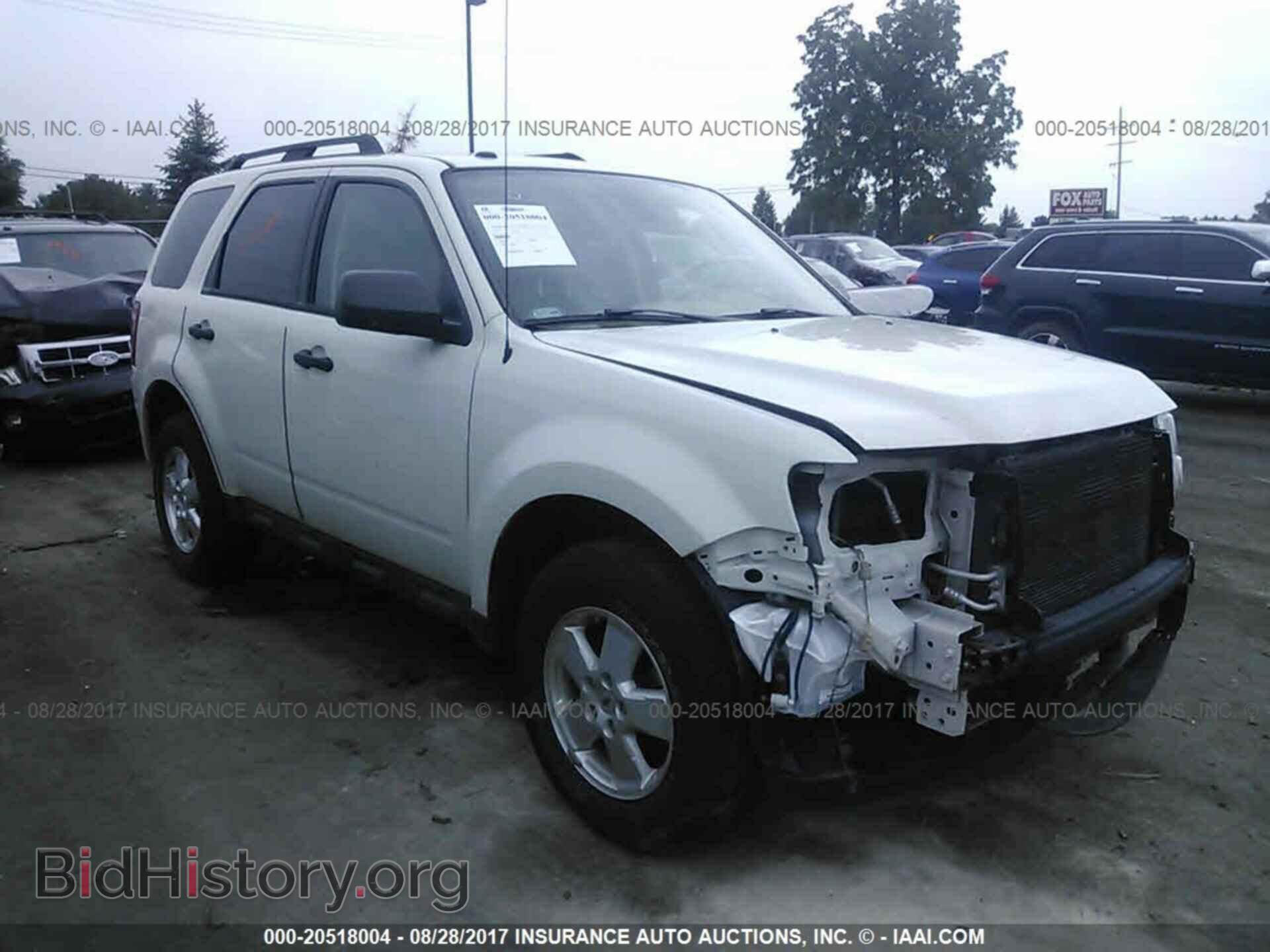Photo 1FMCU9D7XCKC29898 - Ford Escape 2012