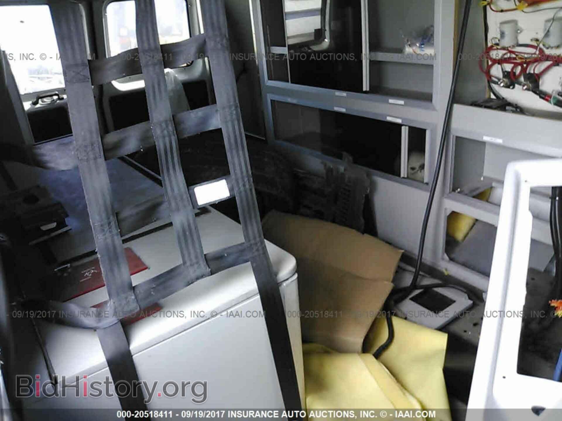 2011 Ford Econoline - VIN: 1FDSS3EL6BDB25888 - Фото 8
