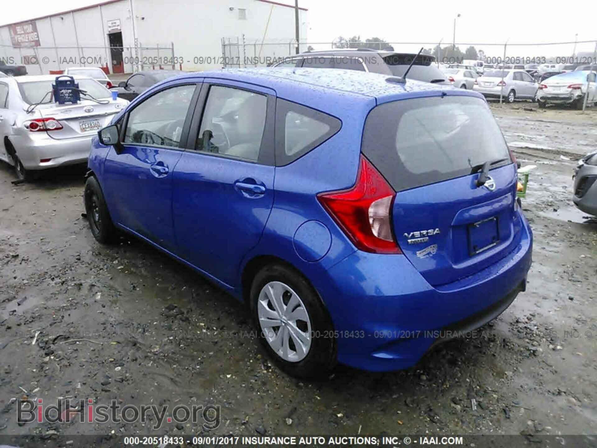 2017 Nissan Versa note - VIN: 3N1CE2CP3HL353305 - Photo 3