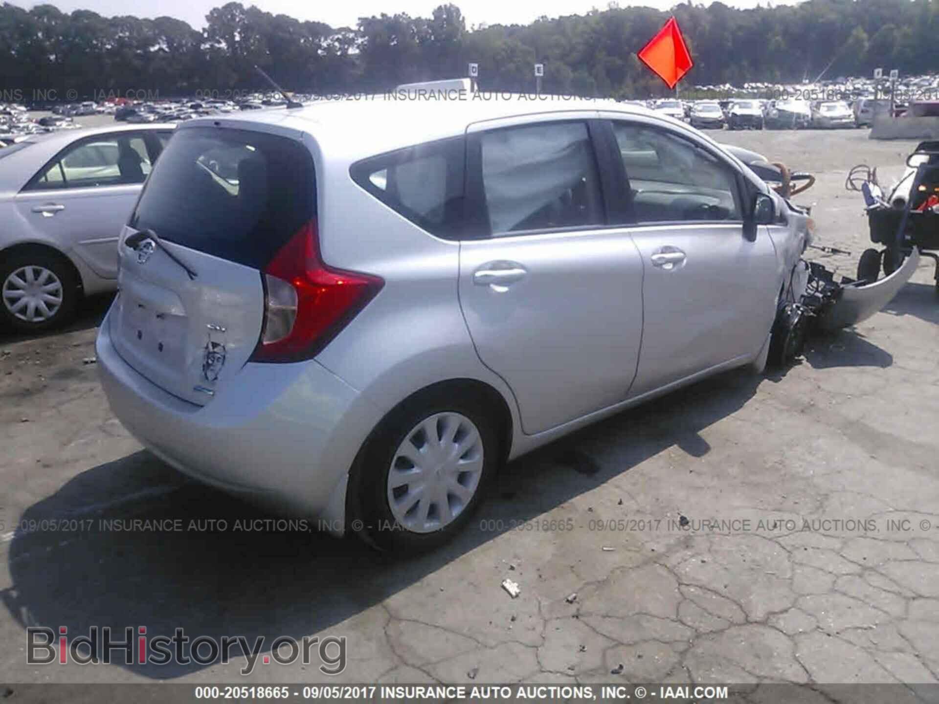 2014 Nissan Versa note - VIN: 3N1CE2CP1EL403047 - Фото 4