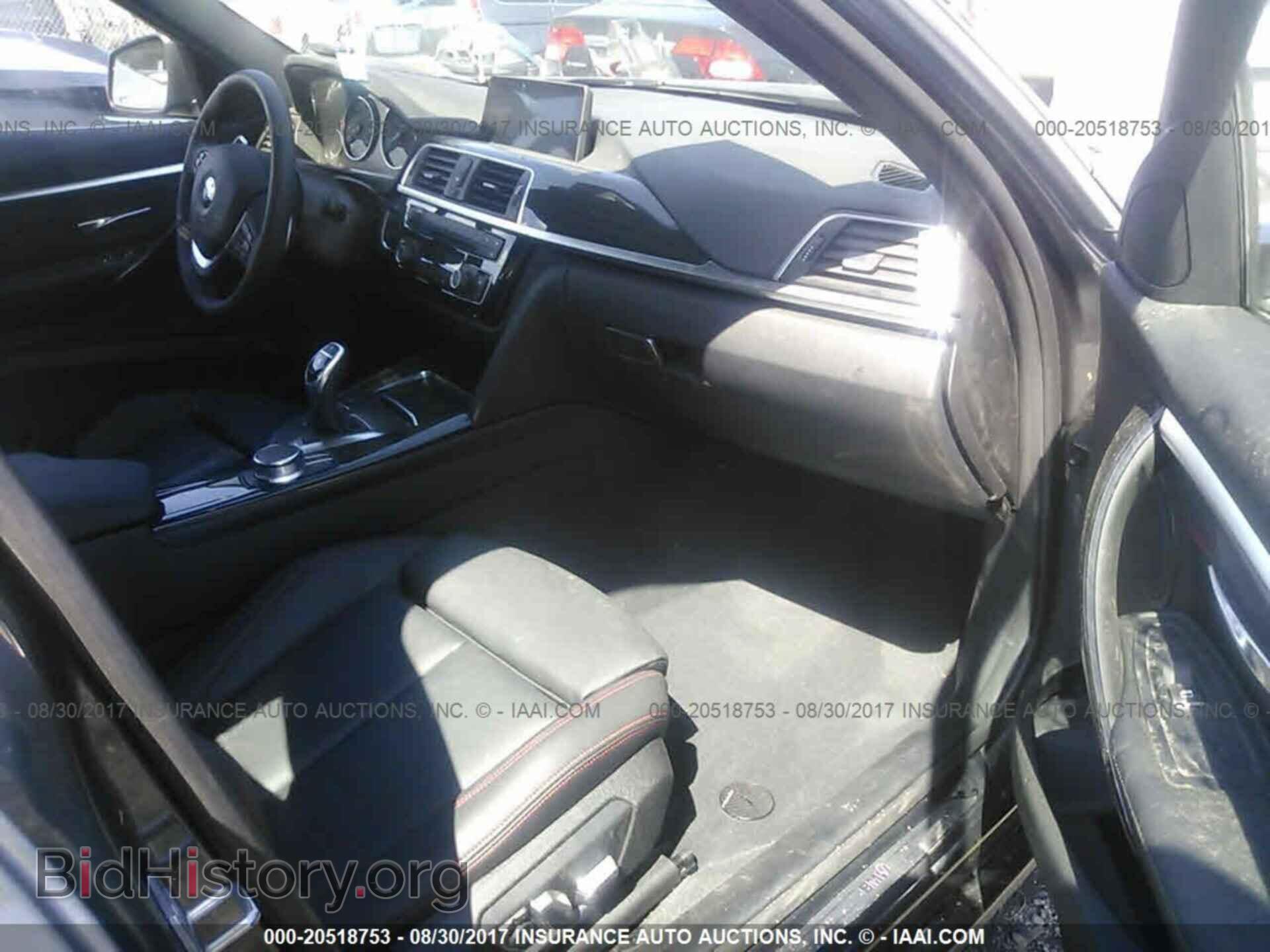 2017 Bmw 330 - VIN: WBA8D9C38HA005712 - Photo 5