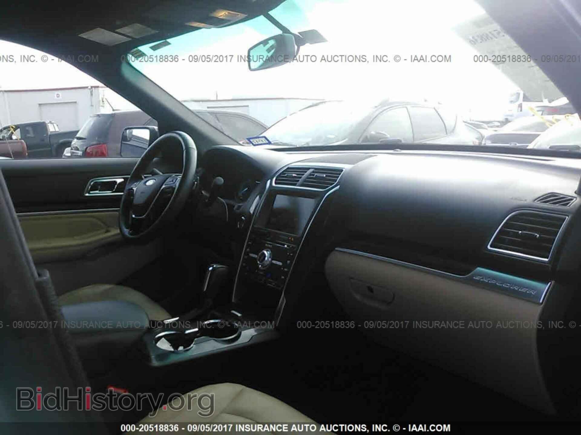 2016 Ford Explorer - VIN: 1FM5K7F83GGB17834 - Photo 5