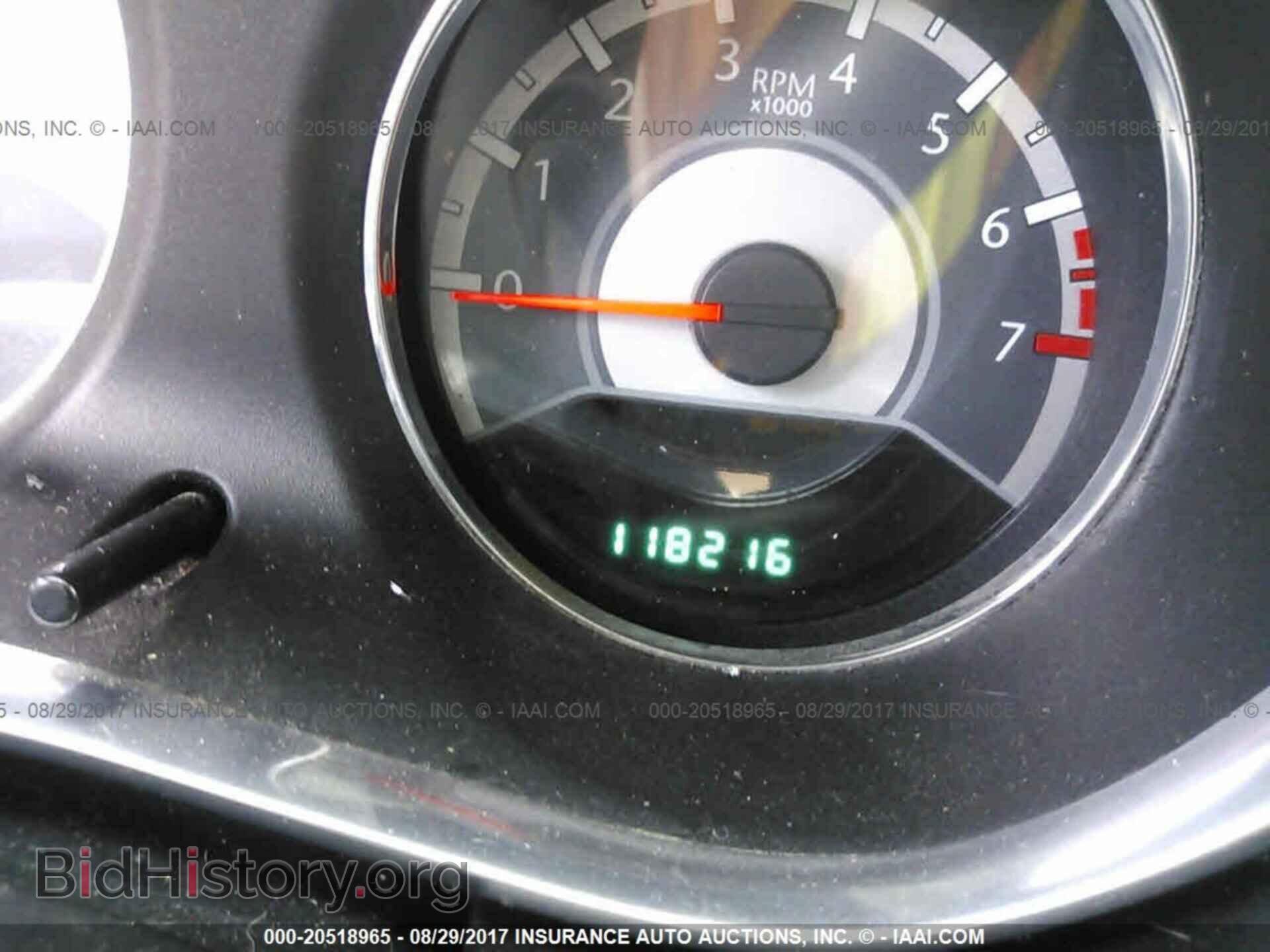 2013 Chrysler 200 - VIN: 1C3CCBBB5DN734855 - Фото 7