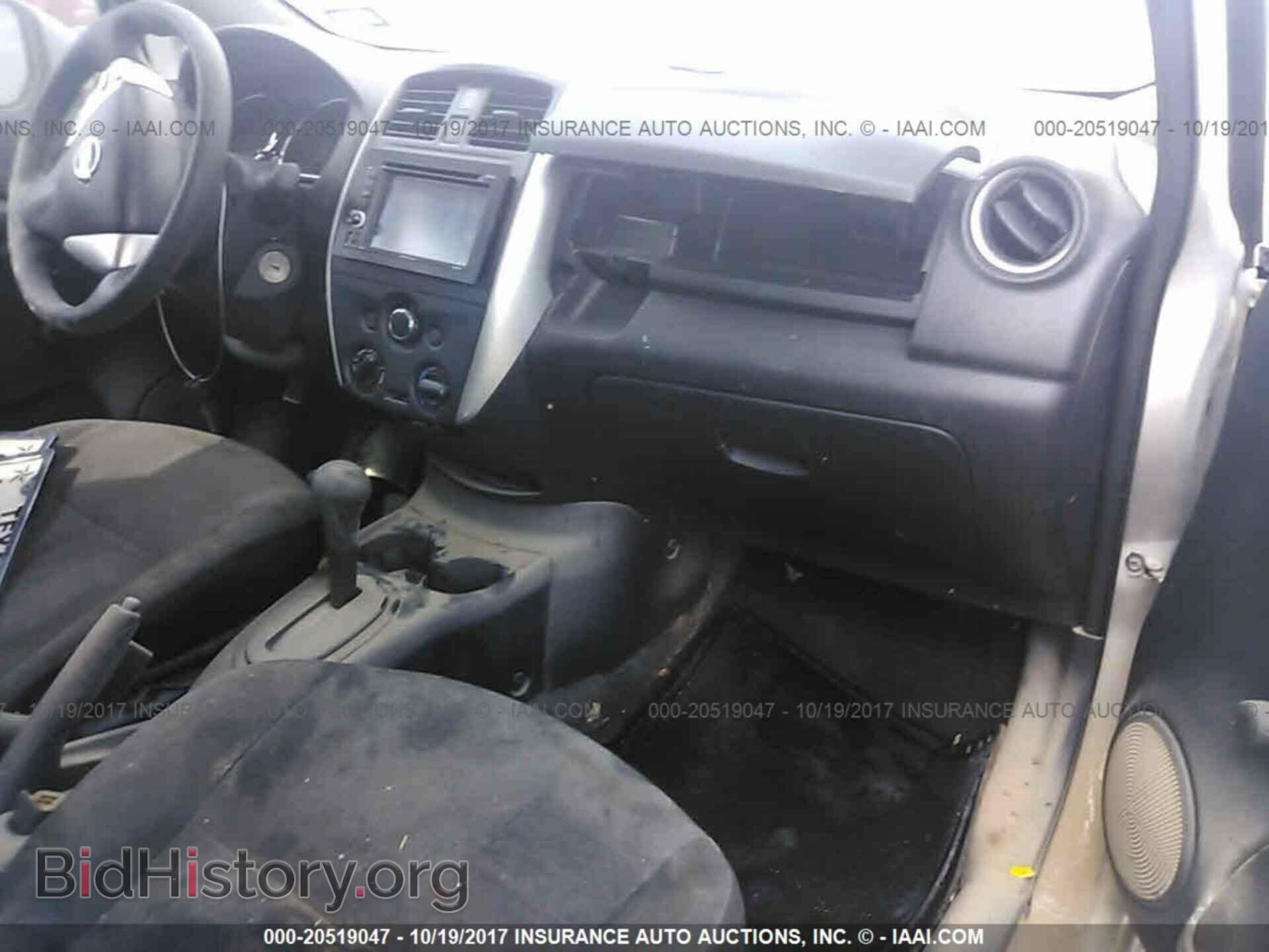2015 Nissan Versa note - VIN: 3N1CE2CP4FL375357 - Фото 5