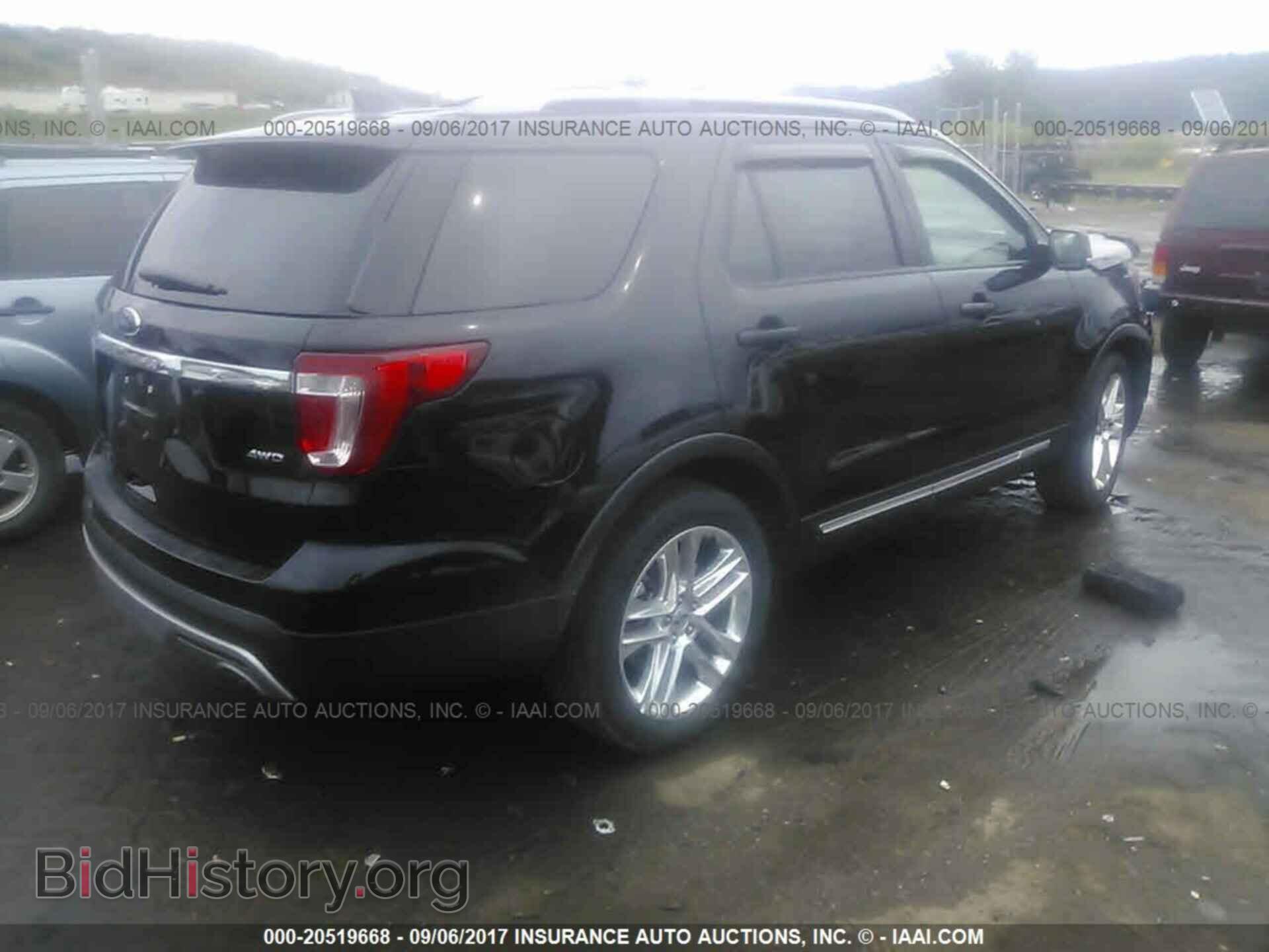 2017 Ford Explorer - VIN: 1FM5K8D88HGD15979 - Photo 4