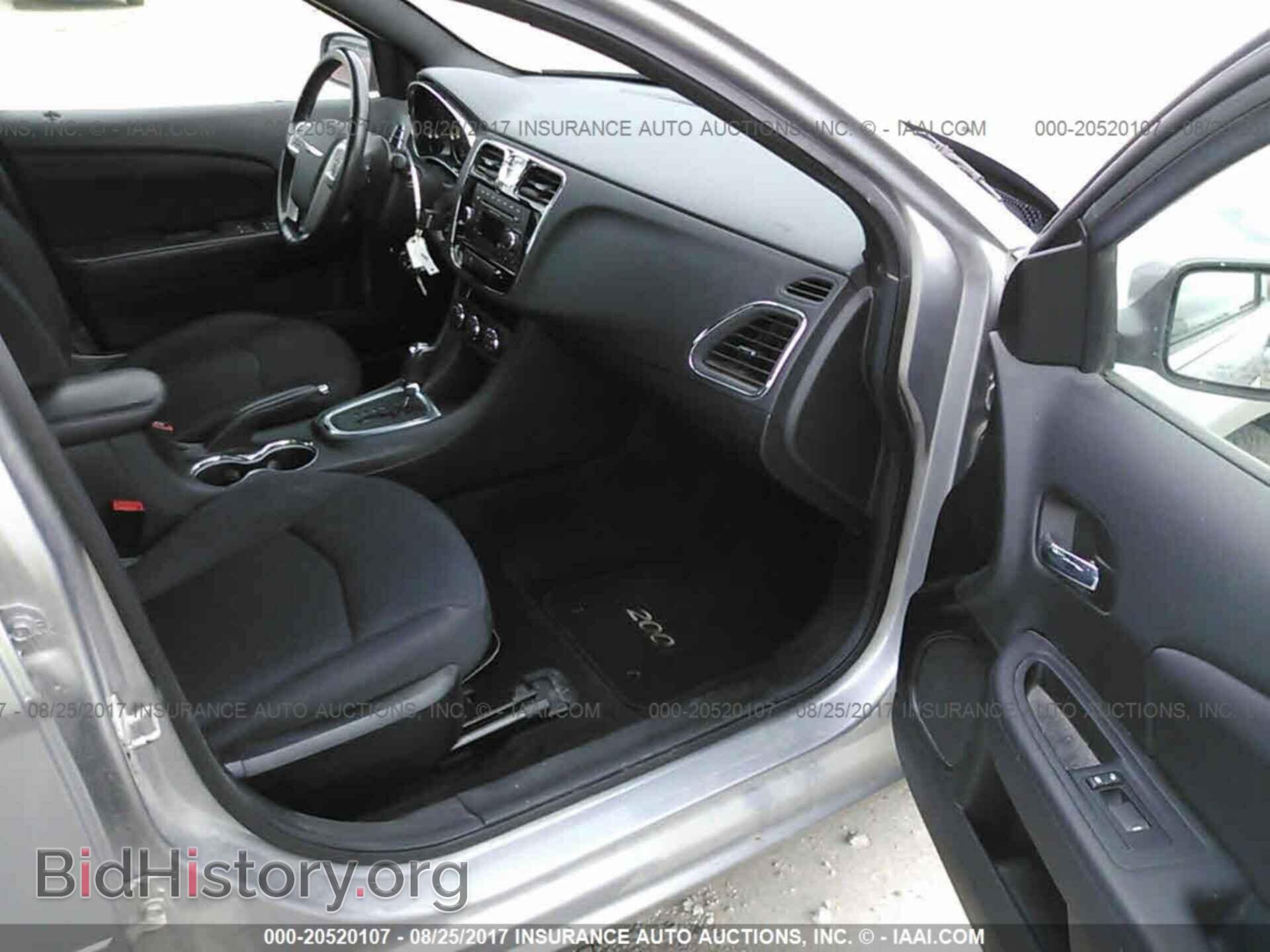 2013 Chrysler 200 - VIN: 1C3CCBBG3DN696411 - Photo 5