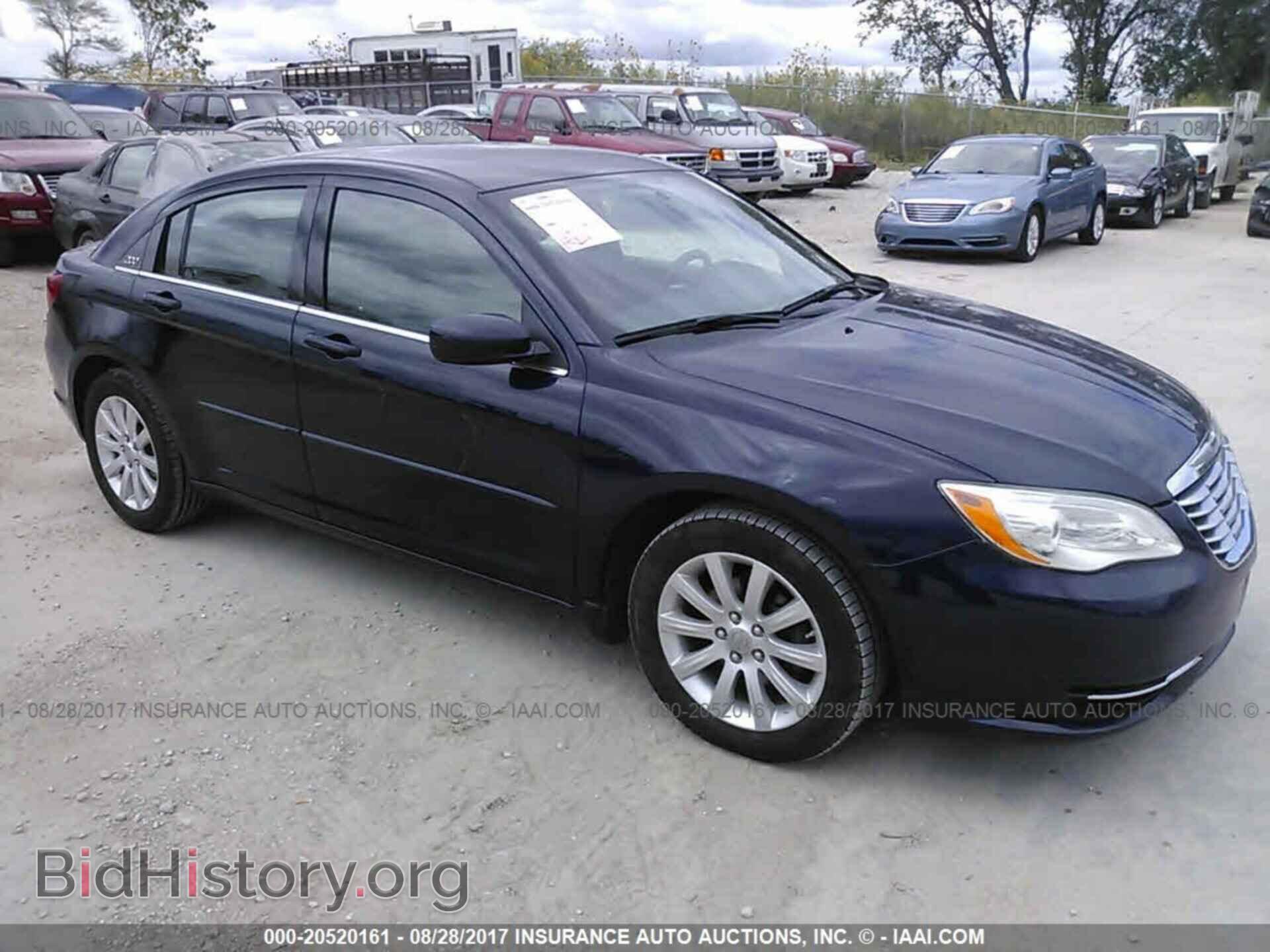 Photo 1C3CCBBG8DN696422 - Chrysler 200 2013