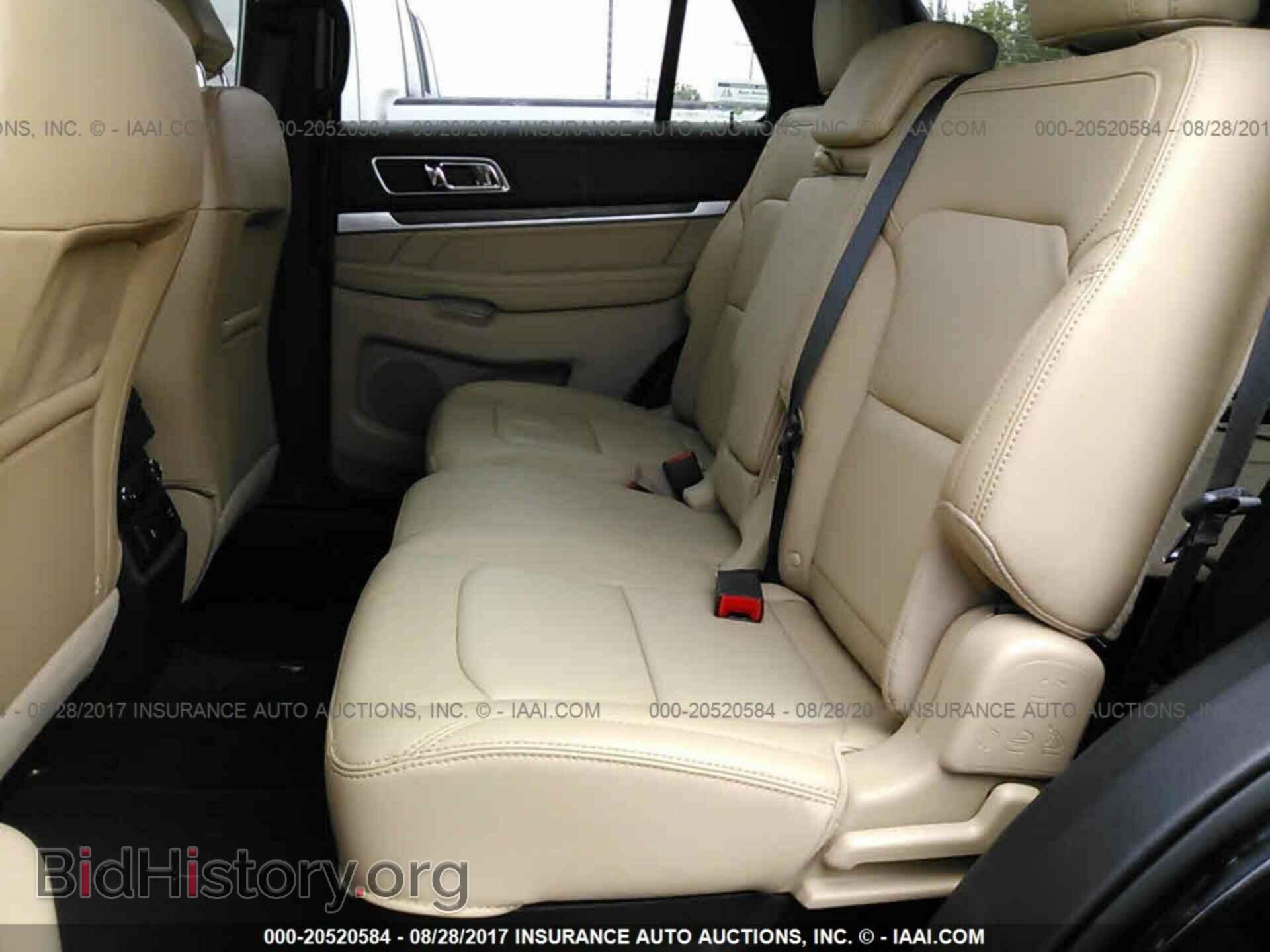 2017 Ford Explorer - VIN: 1FM5K7F84HGC33982 - Photo 8