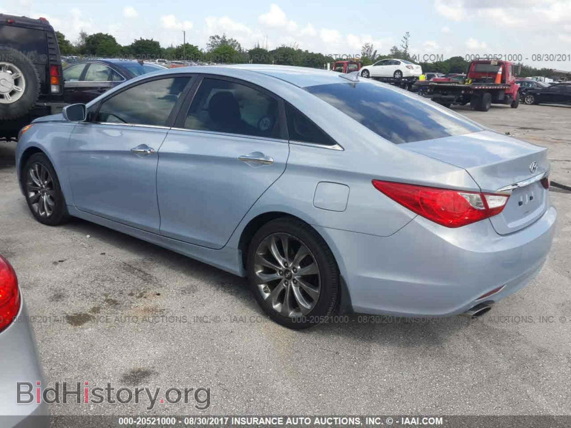 2012 Hyundai Sonata - VIN: 5NPEC4AC2CH369575 - Фото 3