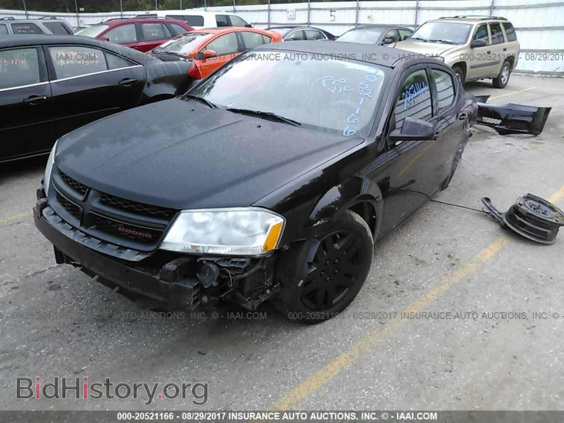 2011 Dodge Avenger - VIN: 1B3BD4FBXBN591667 - Фото 2