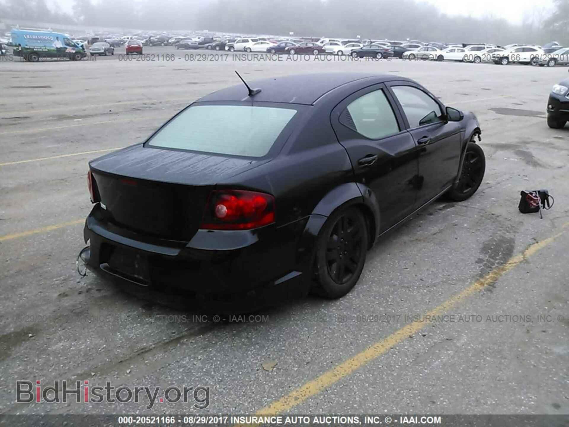 2011 Dodge Avenger - VIN: 1B3BD4FBXBN591667 - Фото 4