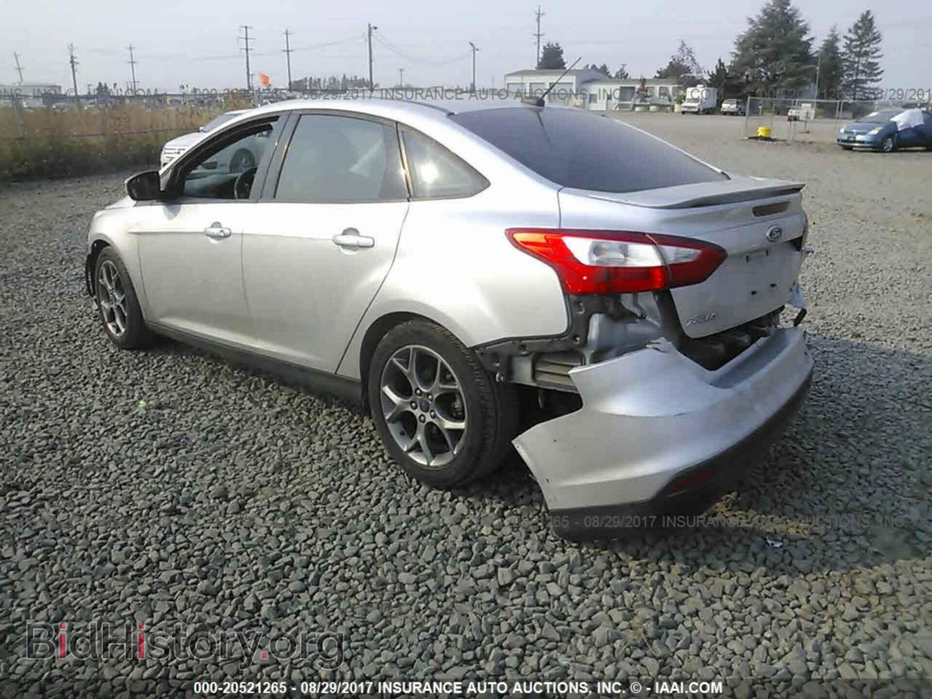 2013 Ford Focus - VIN: 1FADP3F2XDL290930 - Фото 3
