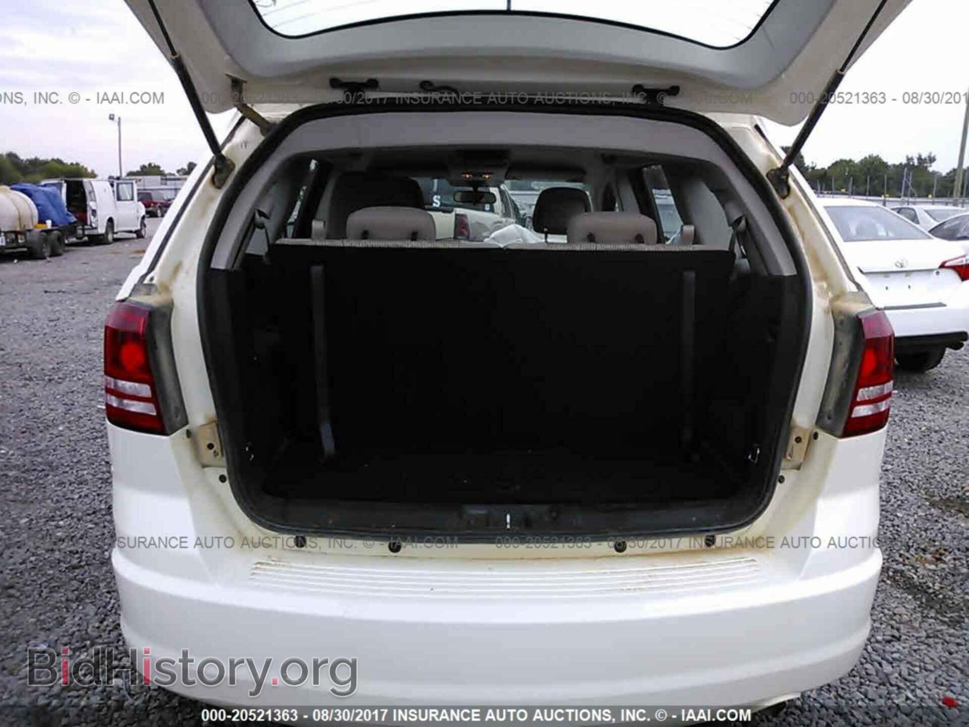 2015 Dodge Journey - VIN: 3C4PDCAB8FT614763 - Фото 8