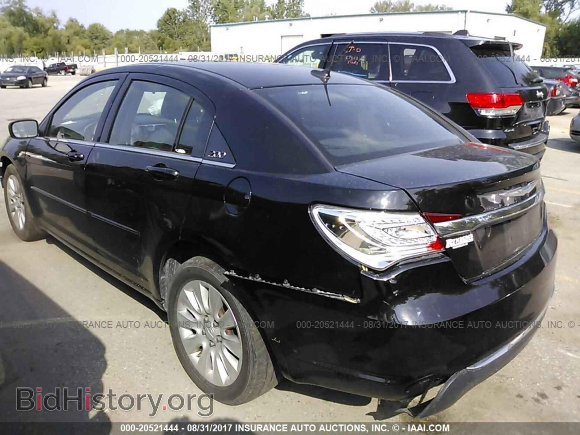 2012 Chrysler 200 - VIN: 1C3CCBAB3CN273400 - Фото 3