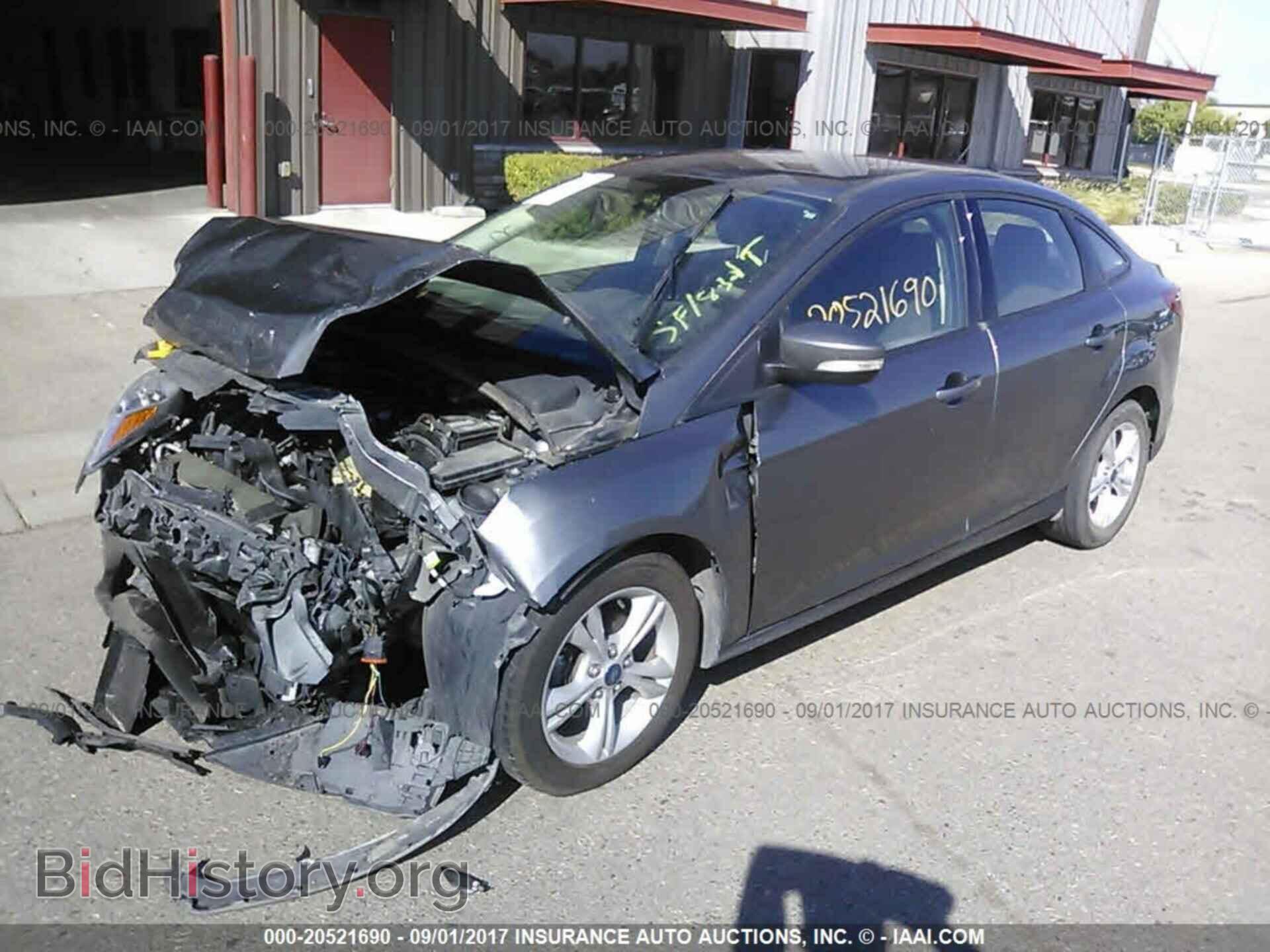 2014 Ford Focus - VIN: 1FADP3F23EL431662 - Фото 2
