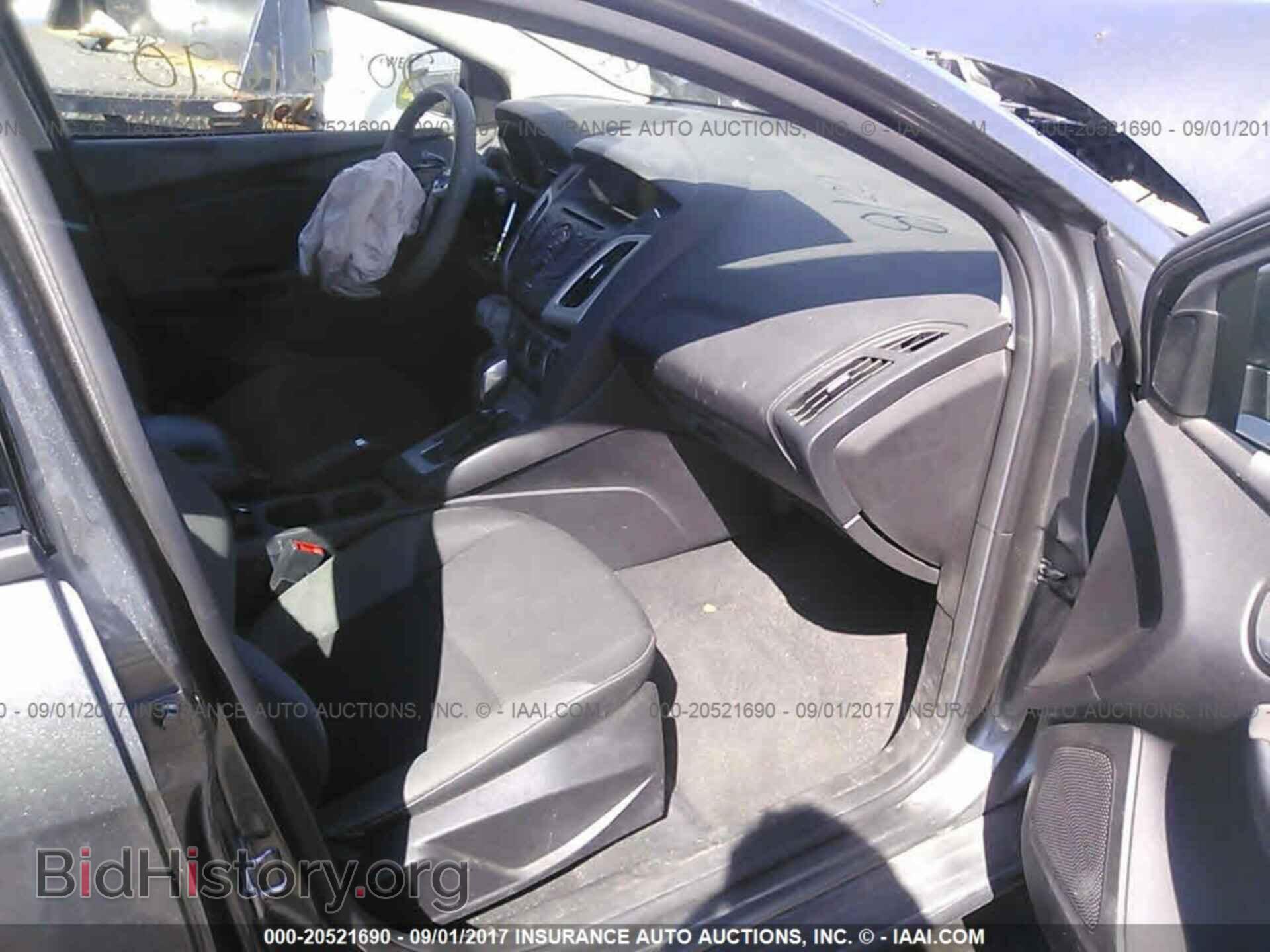 2014 Ford Focus - VIN: 1FADP3F23EL431662 - Фото 5