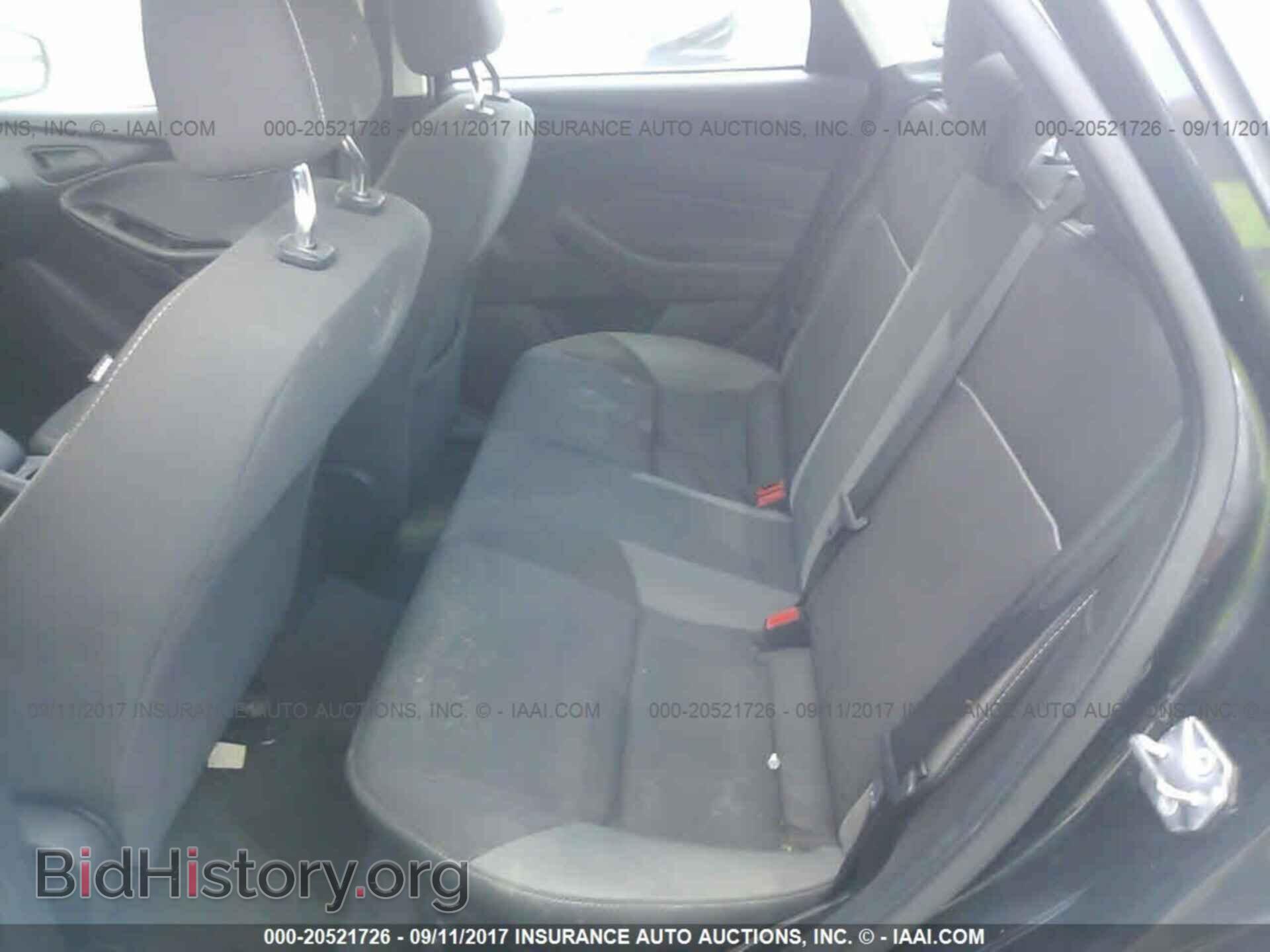 2012 Ford Focus - VIN: 1FAHP3F22CL372716 - Photo 8