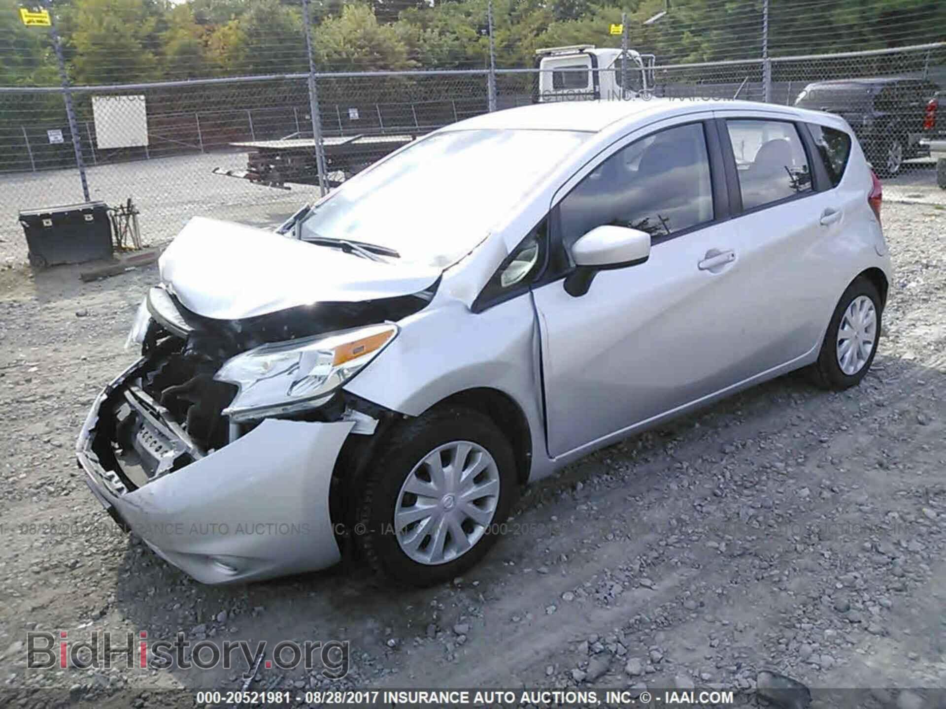 2015 Nissan Versa note - VIN: 3N1CE2CP0FL422254 - Фото 2