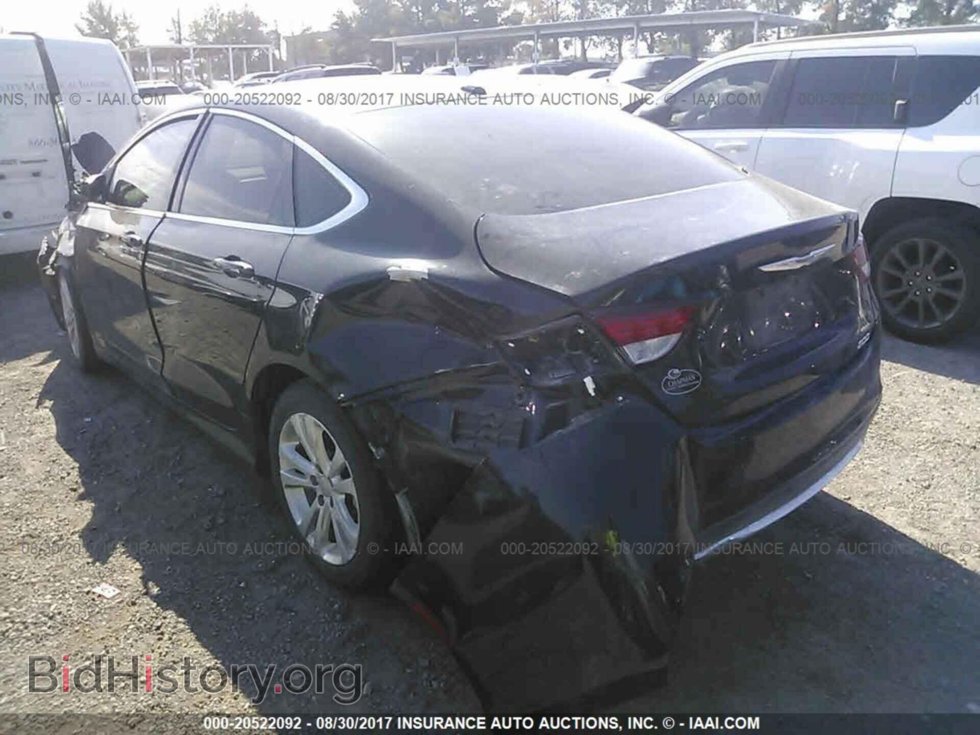 2015 Chrysler 200 - VIN: 1C3CCCAB2FN663981 - Photo 3