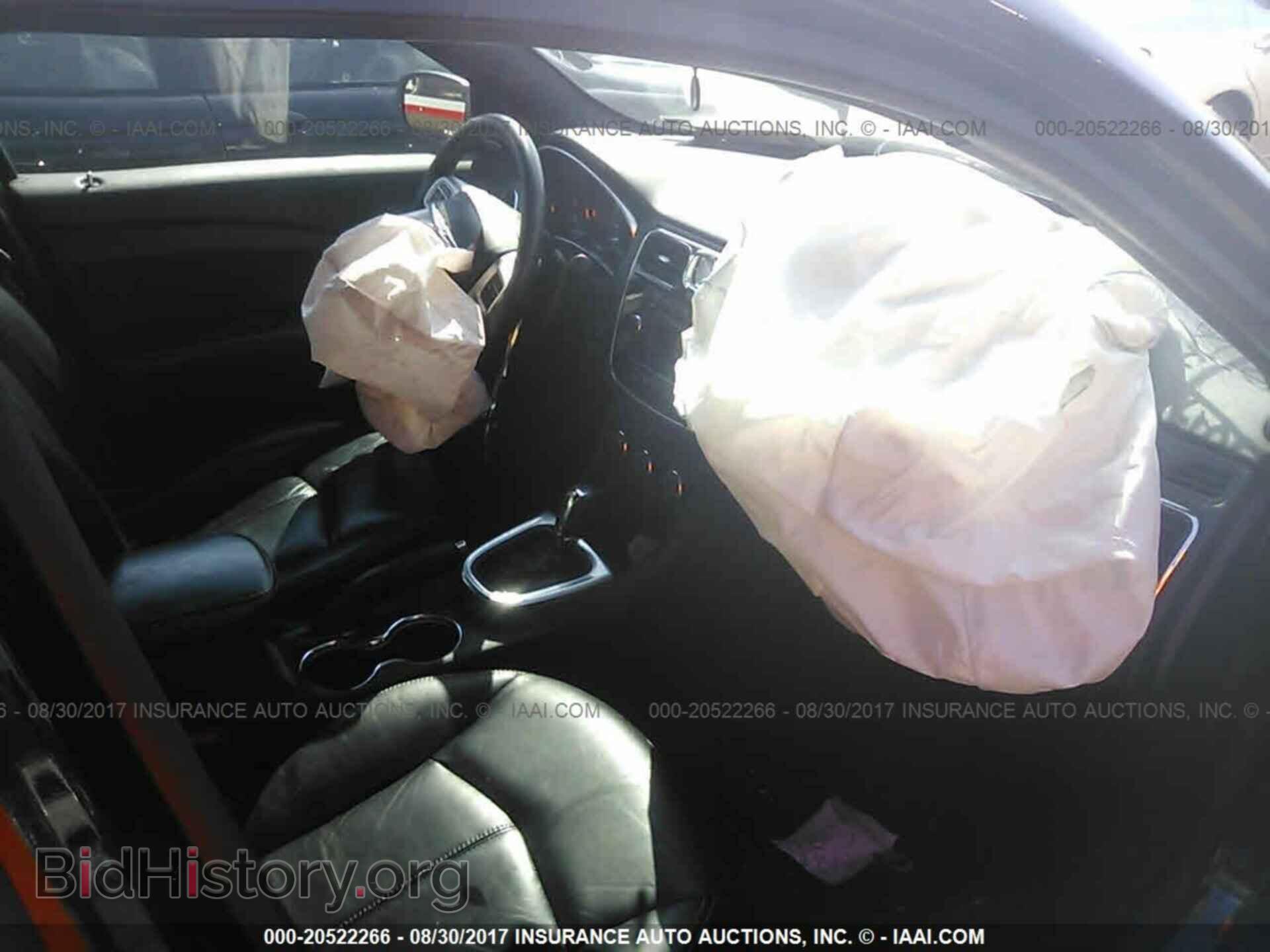 2013 Chrysler 200 - VIN: 1C3CCBCG2DN724147 - Photo 5