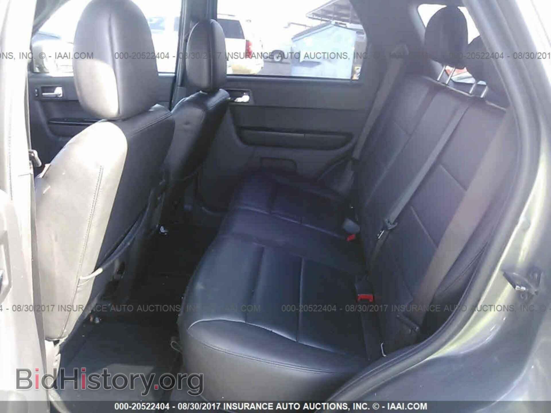 2012 Ford Escape - VIN: 1FMCU0EG7CKC04810 - Photo 8
