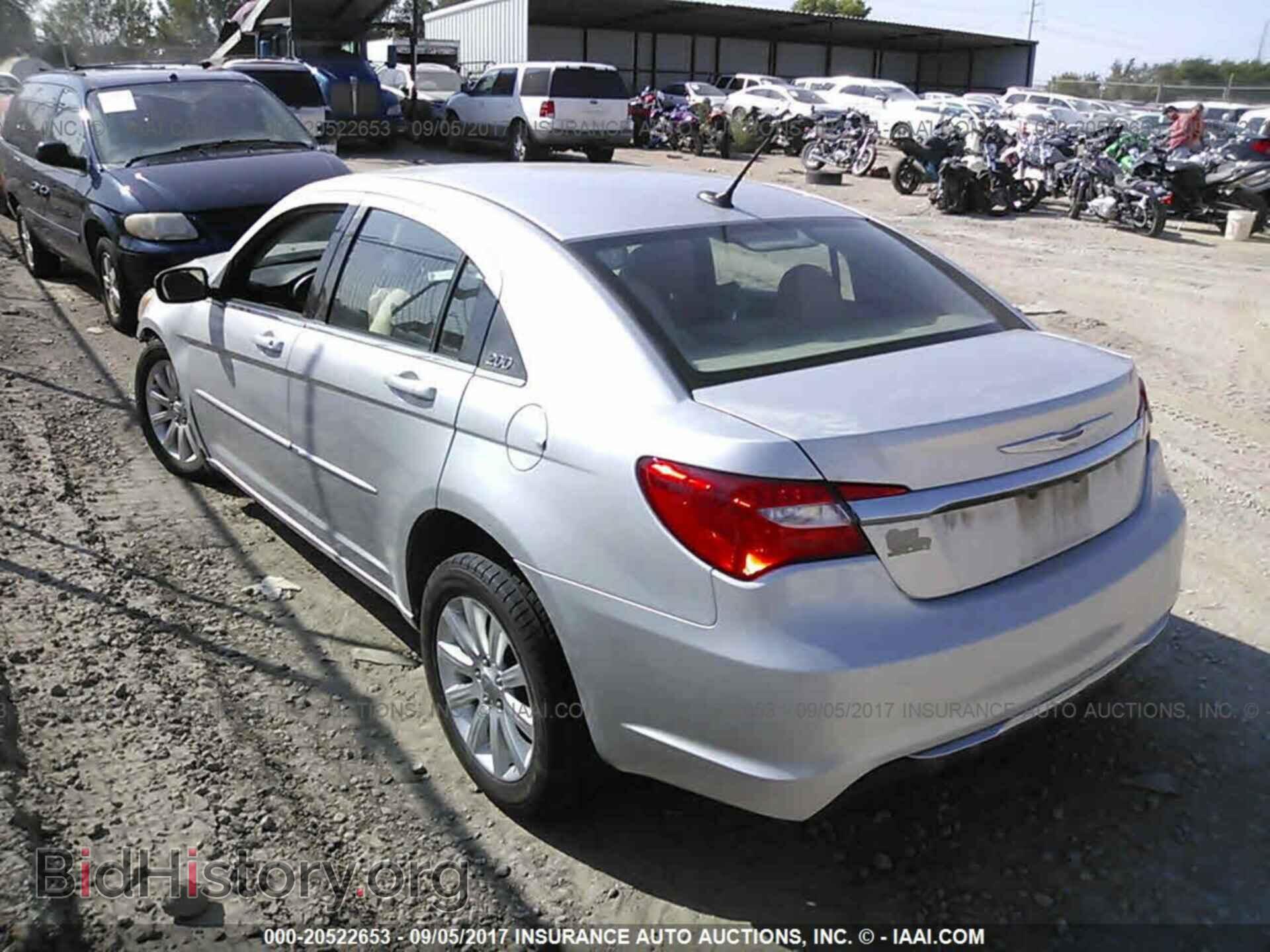 2012 Chrysler 200 - VIN: 1C3CCBBB1CN191647 - Photo 3