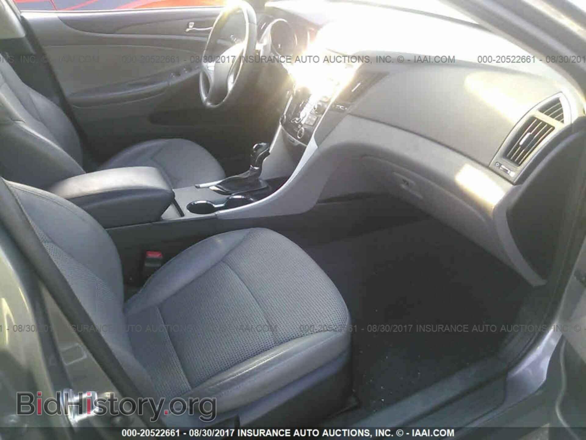 2012 Hyundai Sonata - VIN: 5NPEC4AB0CH366424 - Photo 5