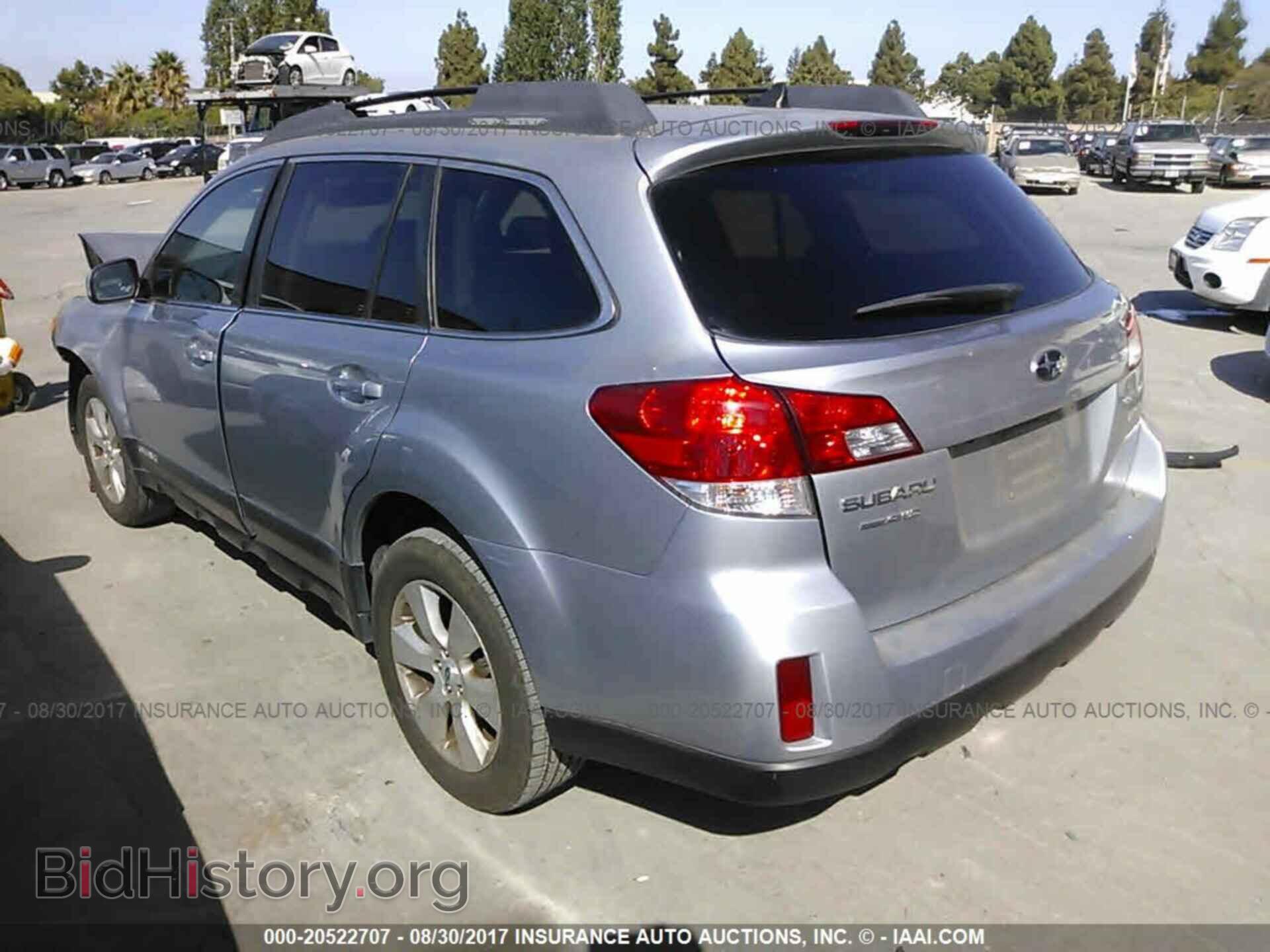 2012 Subaru Outback - VIN: 4S4BRBLC3C3225785 - Фото 3