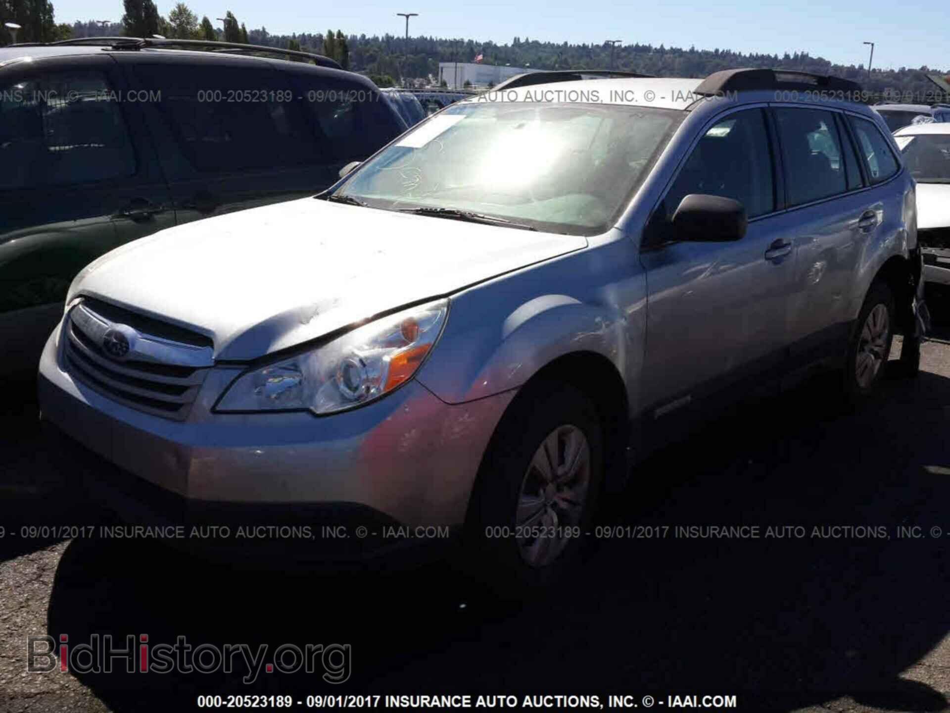 2012 Subaru Outback - VIN: 4S4BRCAC4C3240238 - Фото 2