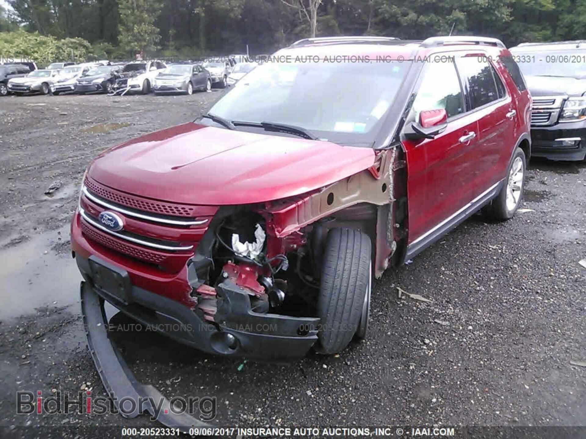 2013 Ford Explorer - VIN: 1FM5K8F81DGC37276 - Photo 2