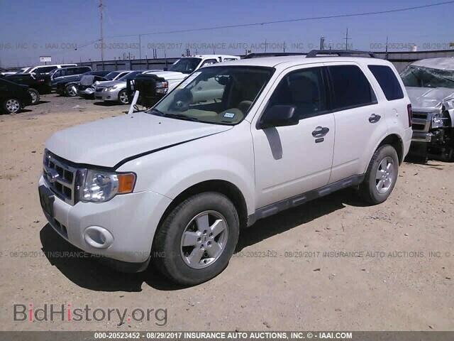 2012 Ford Escape - VIN: 1FMCU9D75CKC29873 - Photo 2