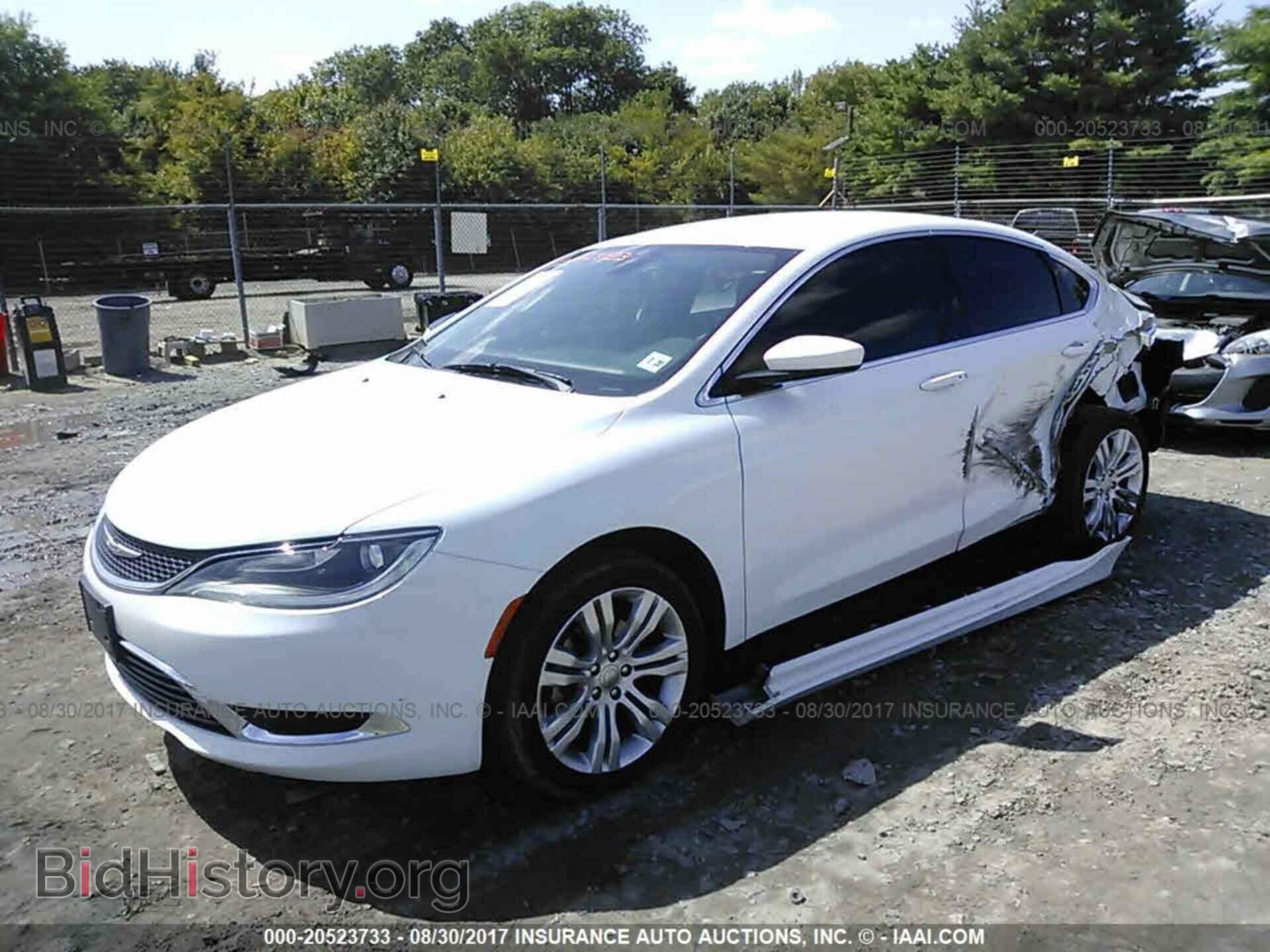 2015 Chrysler 200 - VIN: 1C3CCCAB2FN558924 - Фото 2