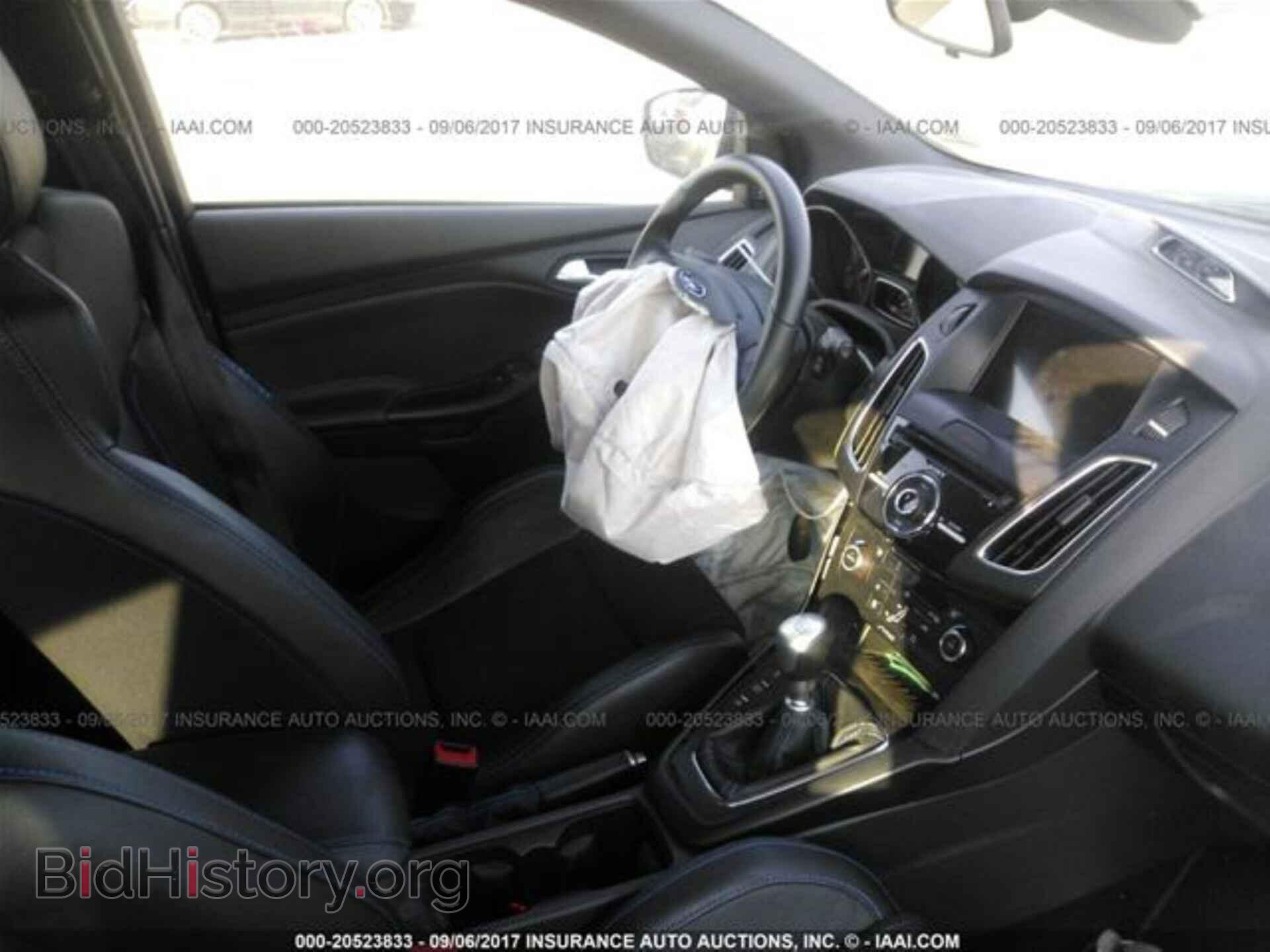 2016 Ford Focus - VIN: WF0DP3TH3G4116146 - Photo 5