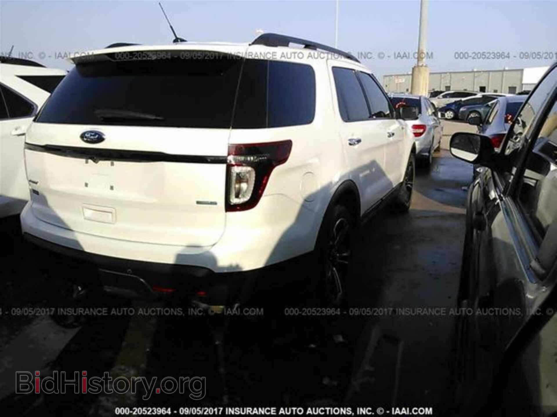 2014 Ford Explorer - VIN: 1FM5K8GT2EGA27242 - Фото 4