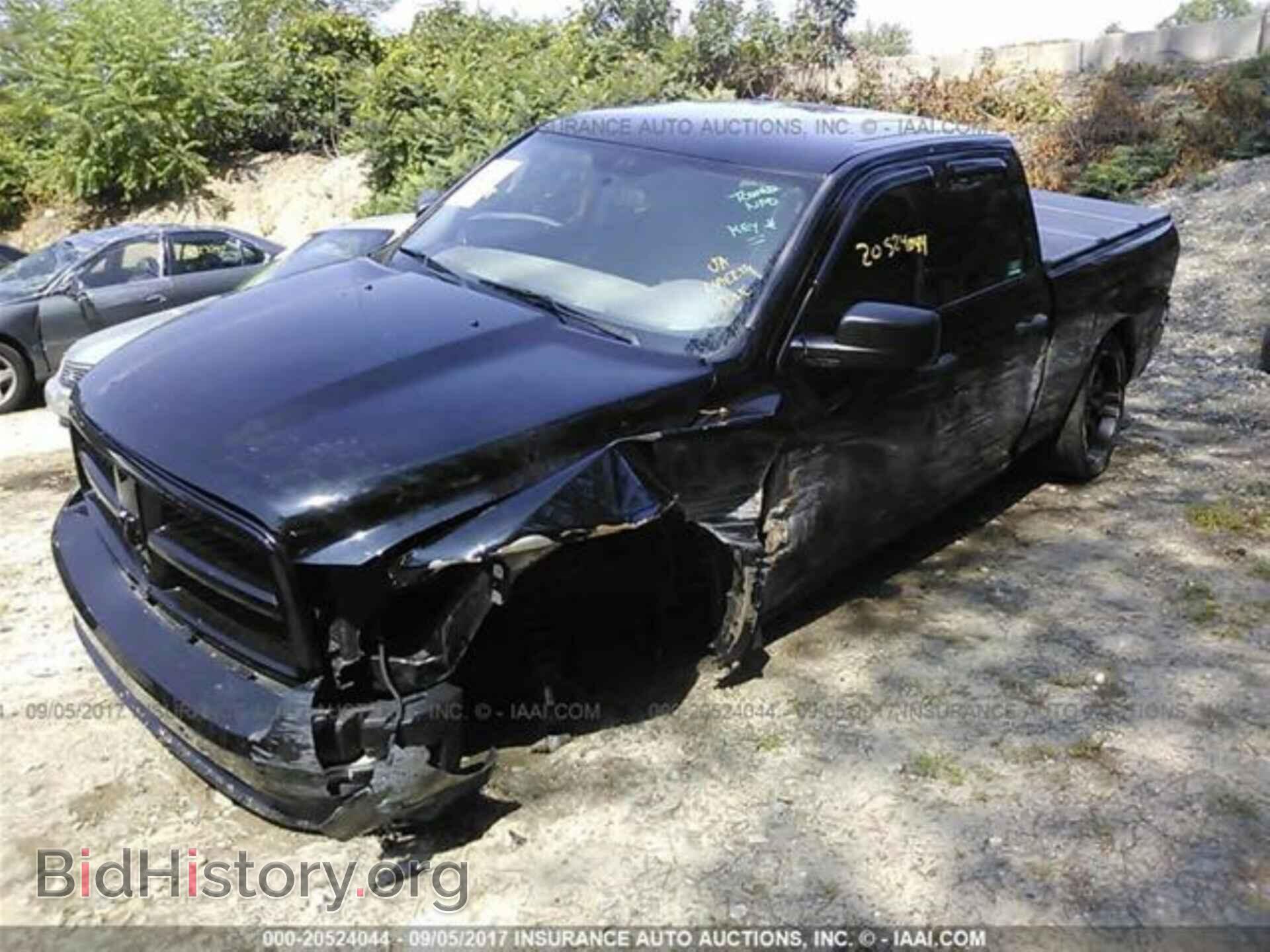 2012 Dodge Ram 1500 - VIN: 1C6RD7FTXCS205279 - Фото 2