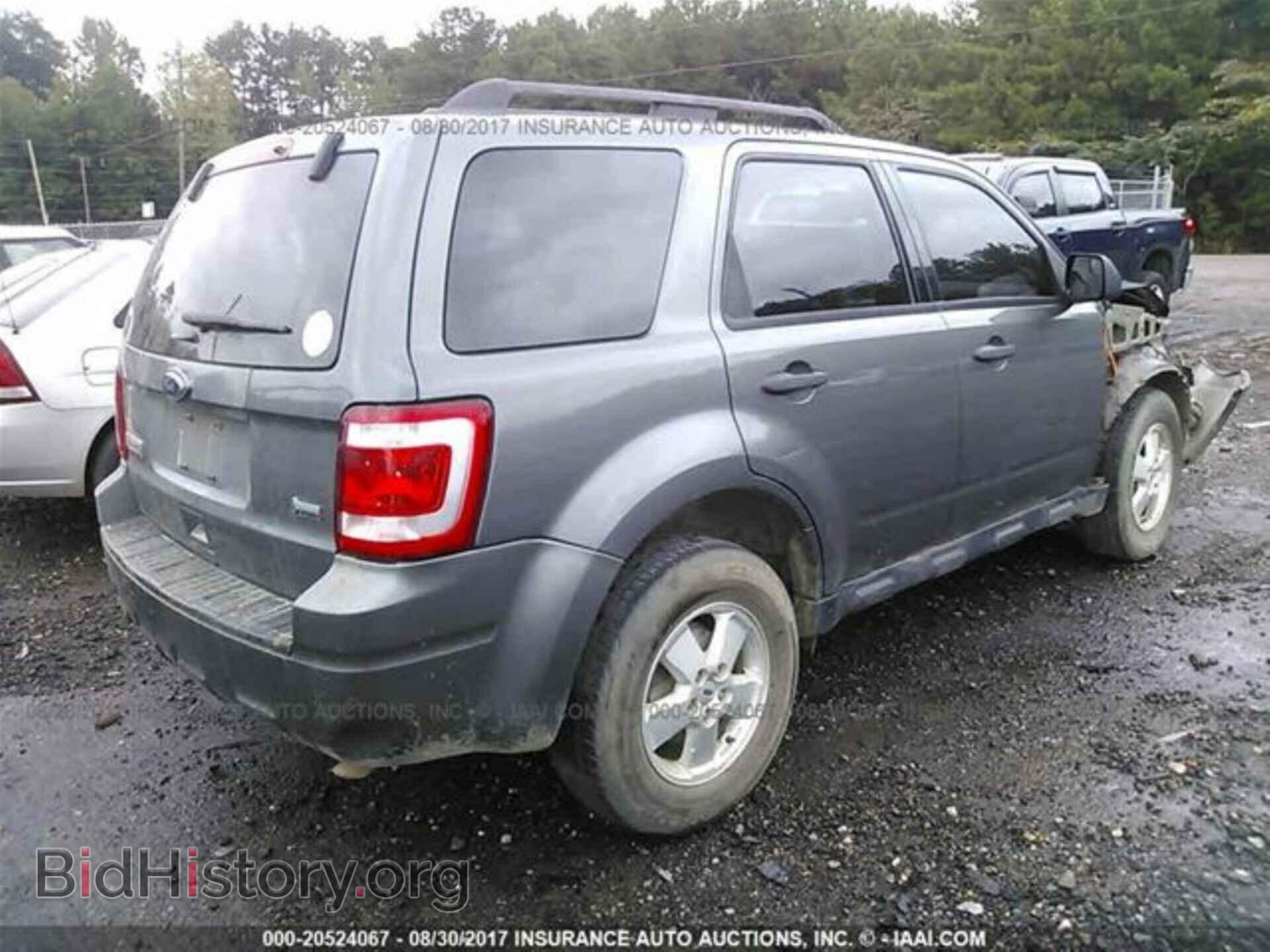 2011 Ford Escape - VIN: 1FMCU0DG9BKA78739 - Photo 4