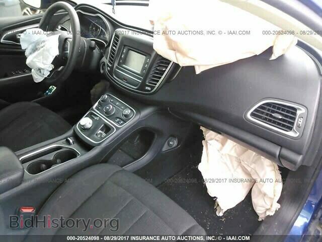 2015 Chrysler 200 - VIN: 1C3CCCABXFN693715 - Photo 5