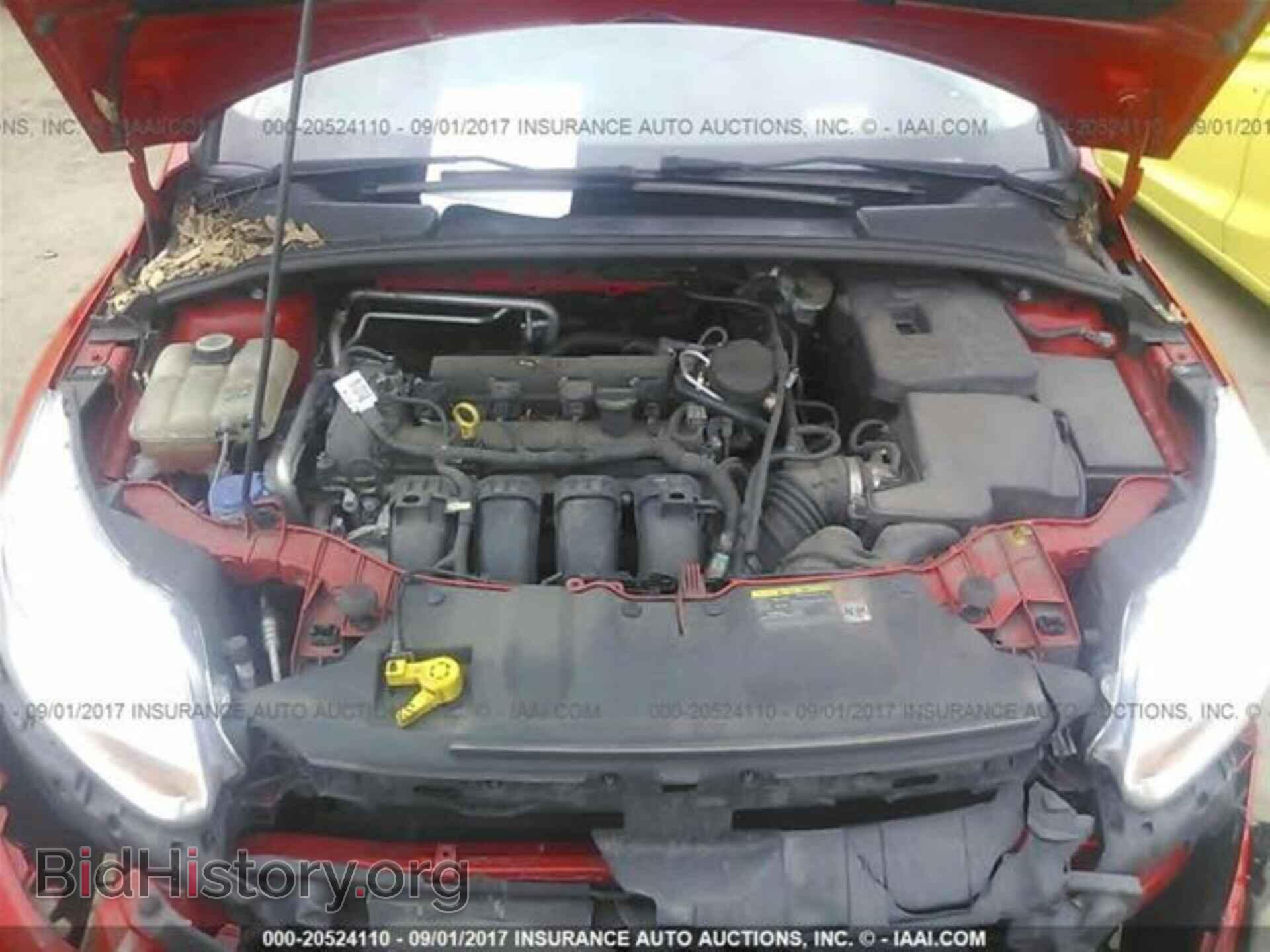2012 Ford Focus - VIN: 1FAHP3K20CL277092 - Photo 10