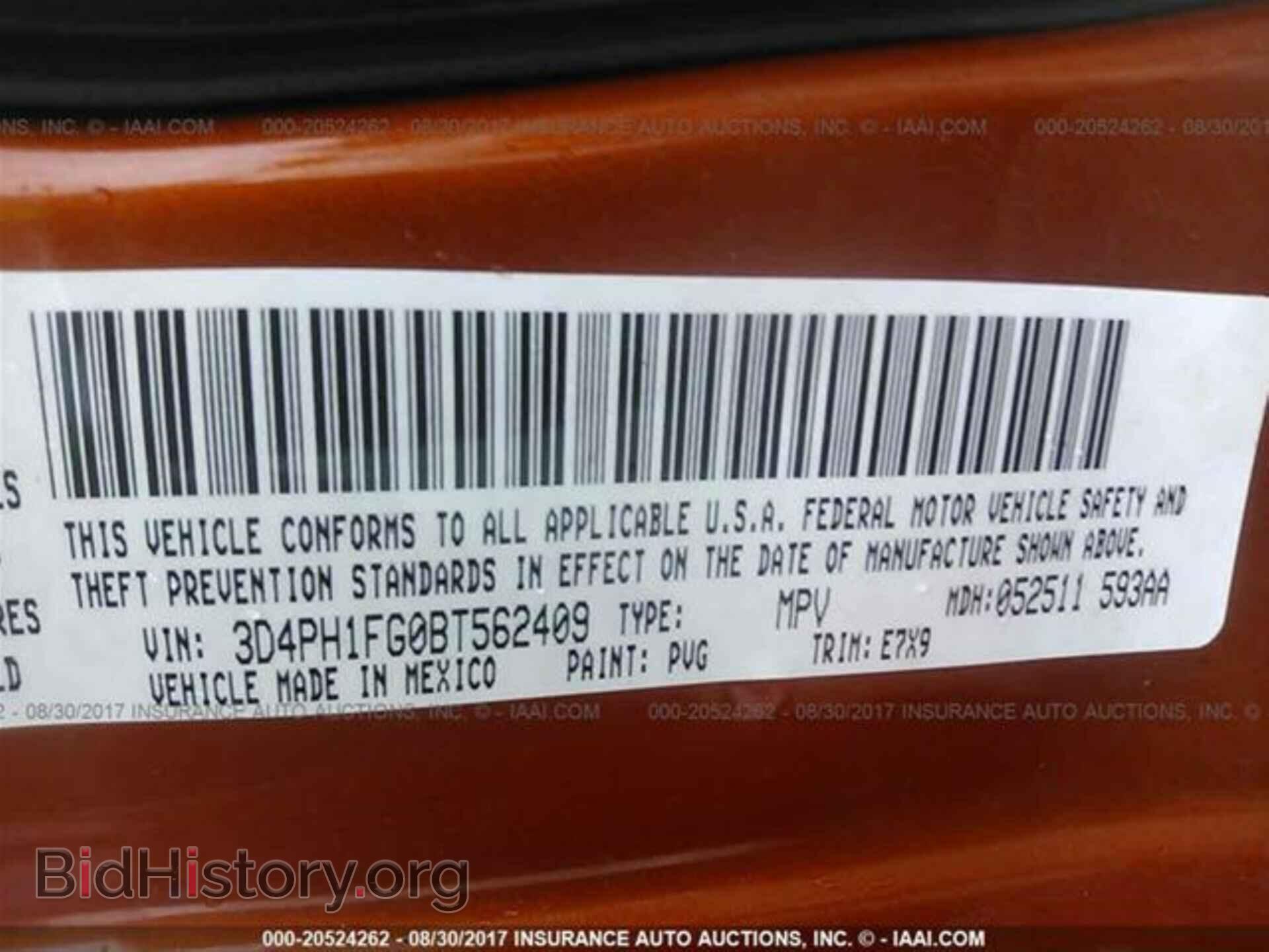 2011 Dodge Journey - VIN: 3D4PH1FG0BT562409 - Photo 9